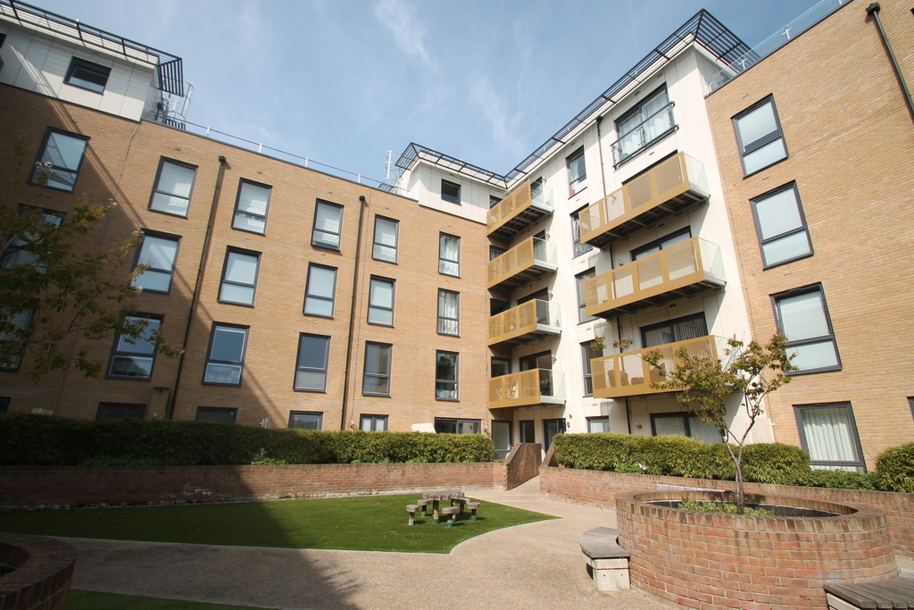 Dunn Side, Chelmsford Martin & Co