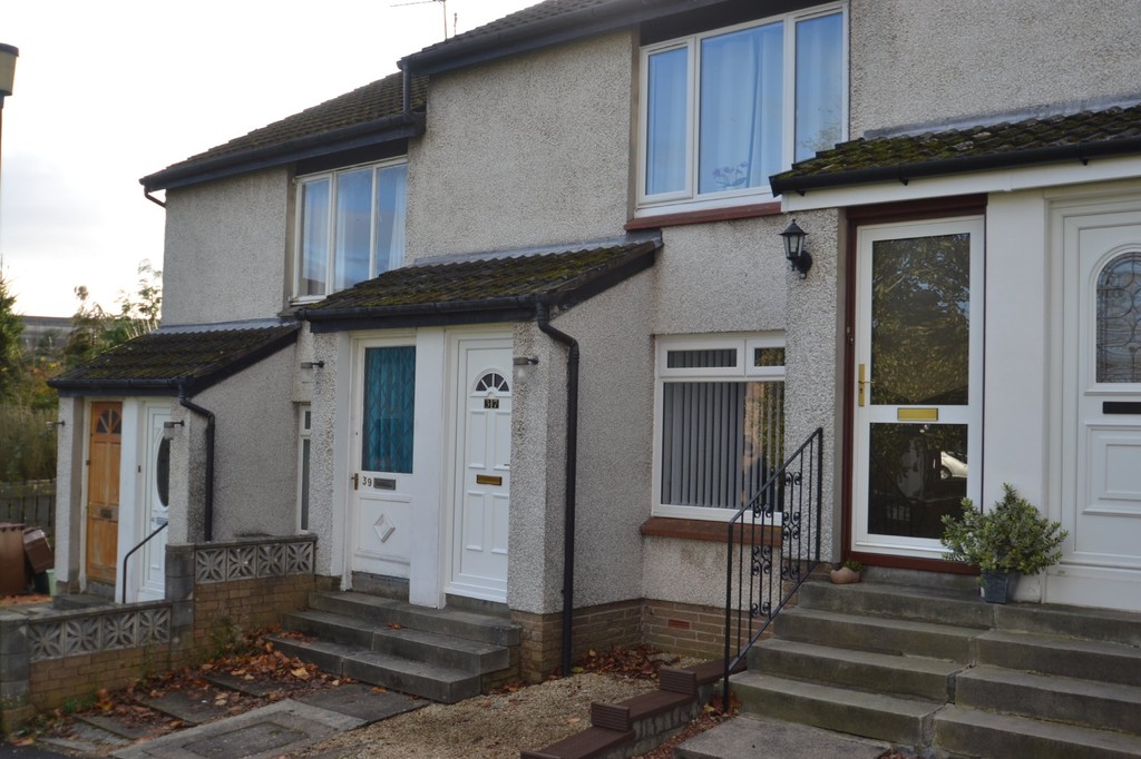 Martin & Co Stirling 1 bedroom Ground Floor Flat Let in Elgin Drive, Broomridge