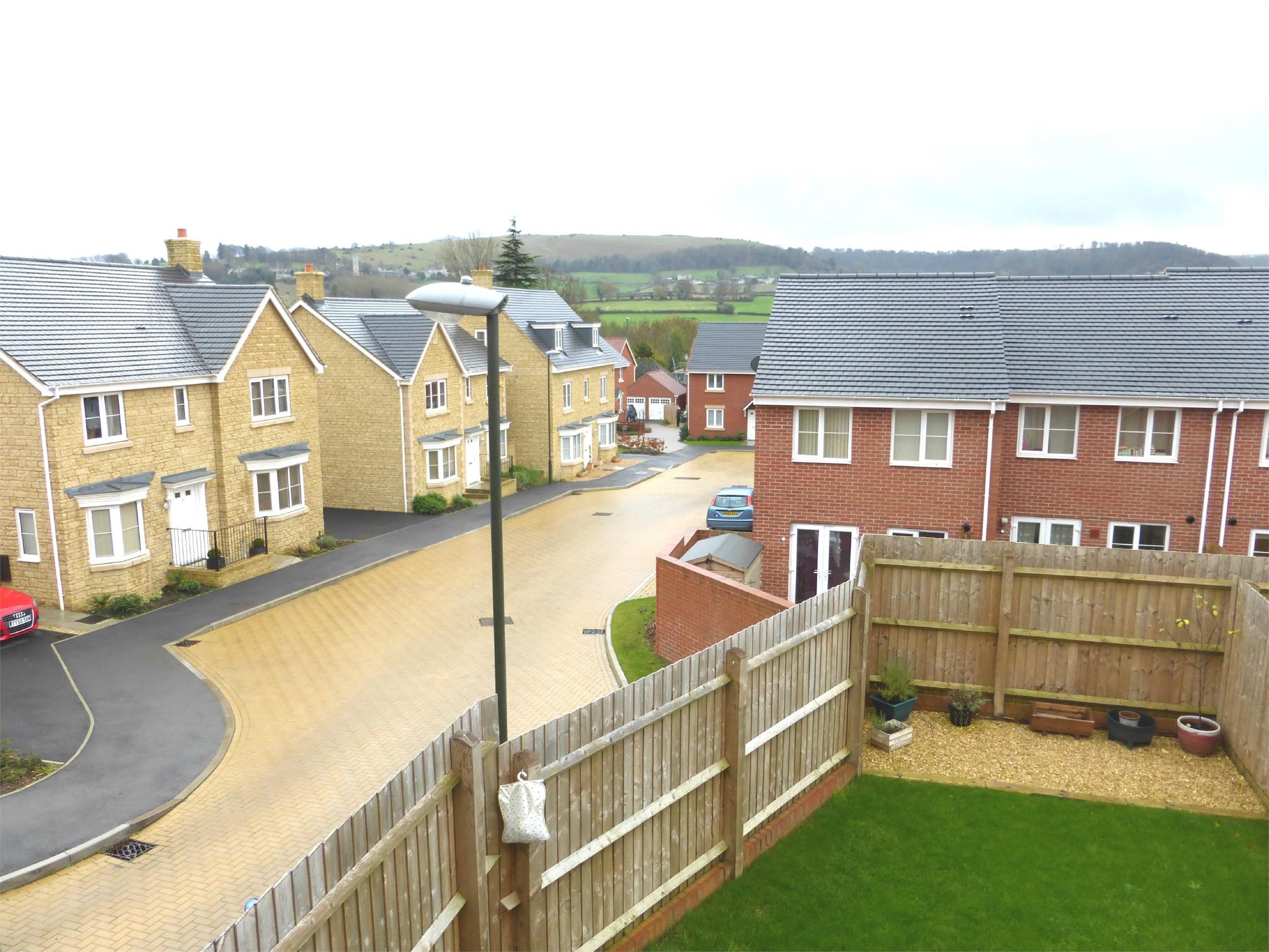 Parkers Stroud 3 bedroom SemiDetached House for sale in Renard Rise