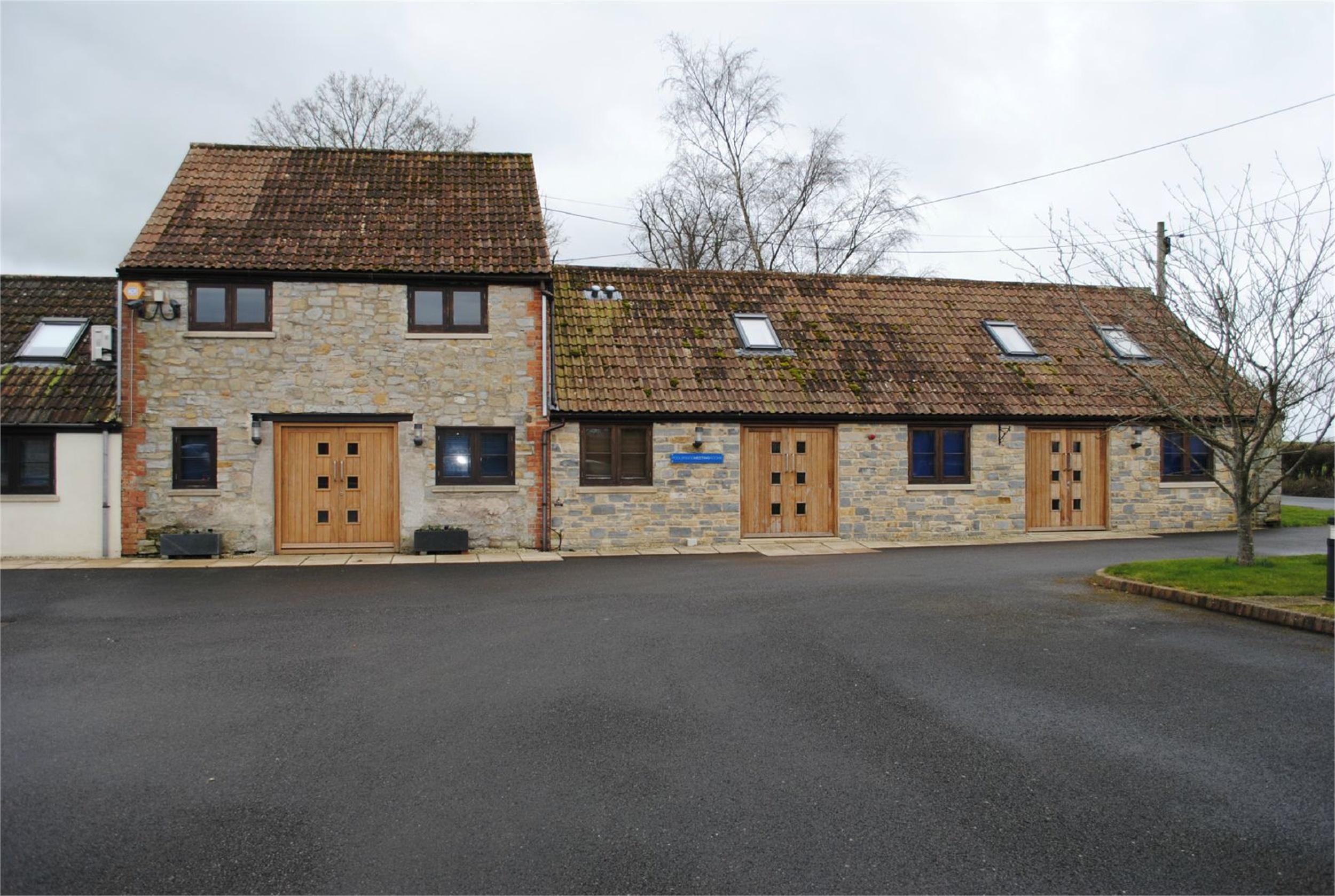 CJ Hole Cheddar Lettings Studio House to rent in Mark Road, Blackford