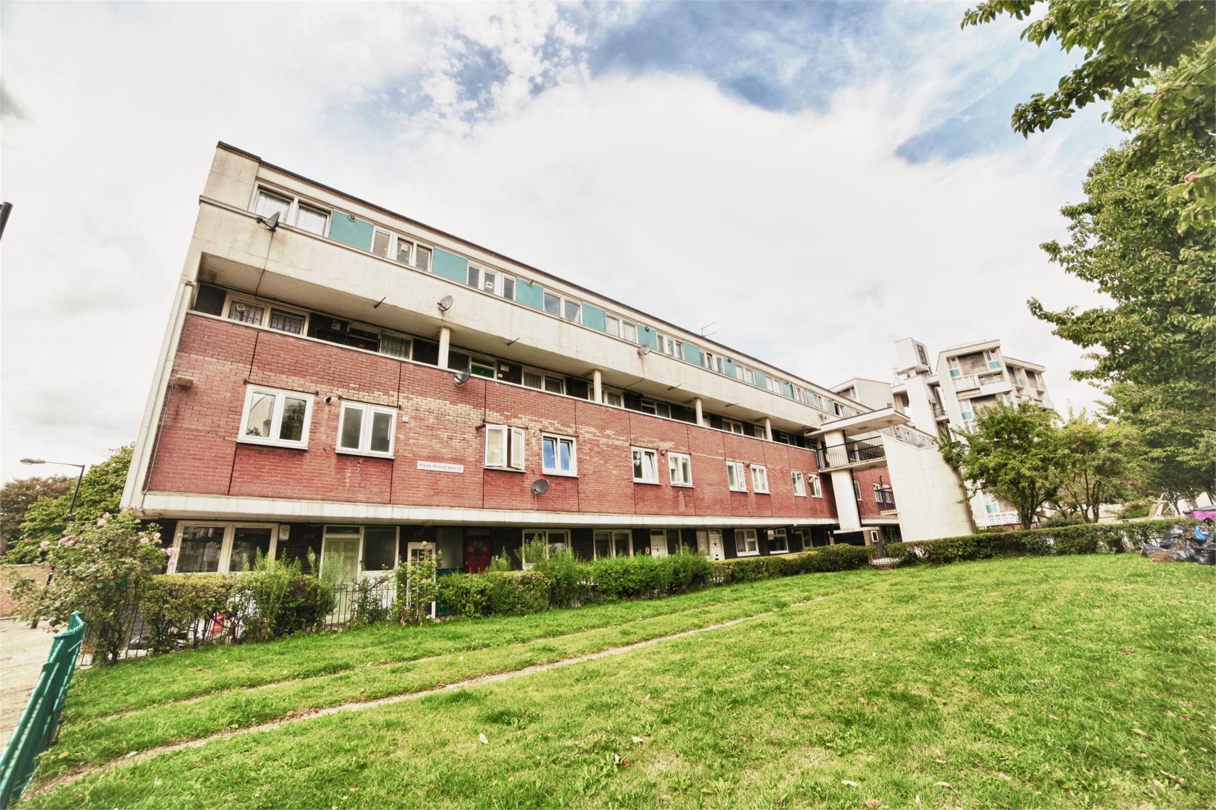 Ellis & Co Bethnal Green 3 bedroom To Let in Wedgewood House