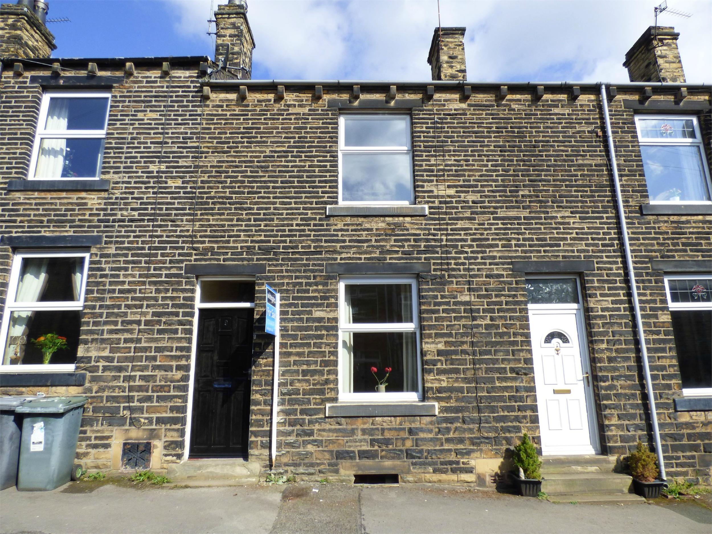 Whitegates Cleckheaton 2 bedroom House For Sale in Clare Road