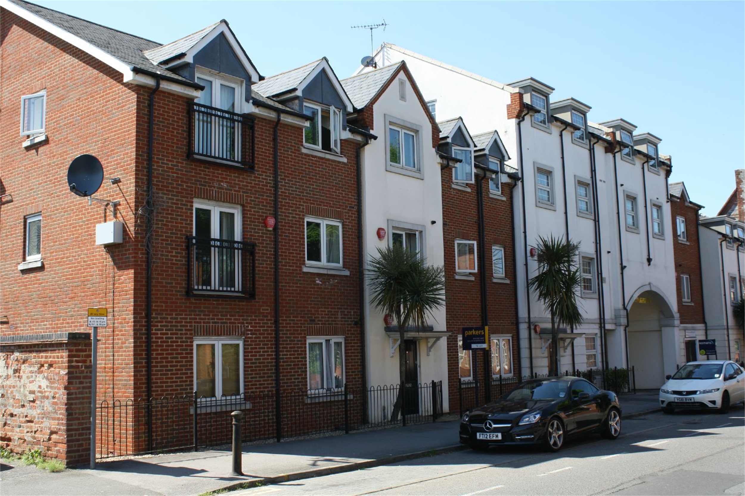 Parkers Reading 2 bedroom To Let in Platinum Apartments, 32