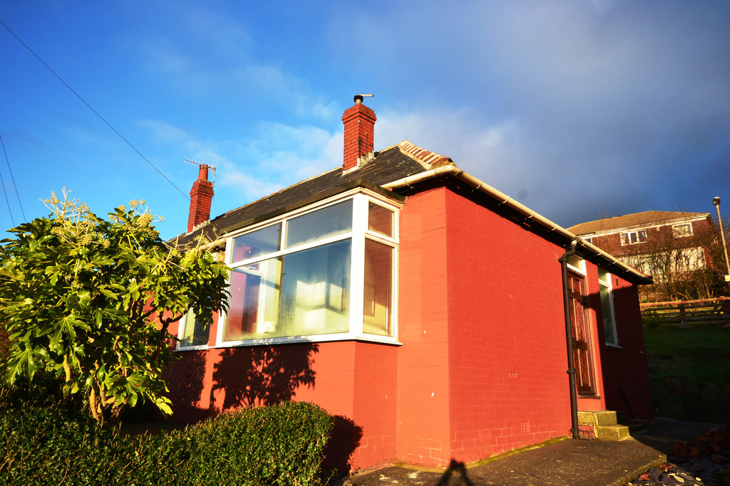 Martin & Co Huddersfield 2 bedroom SemiDetached Bungalow Let in Kilner