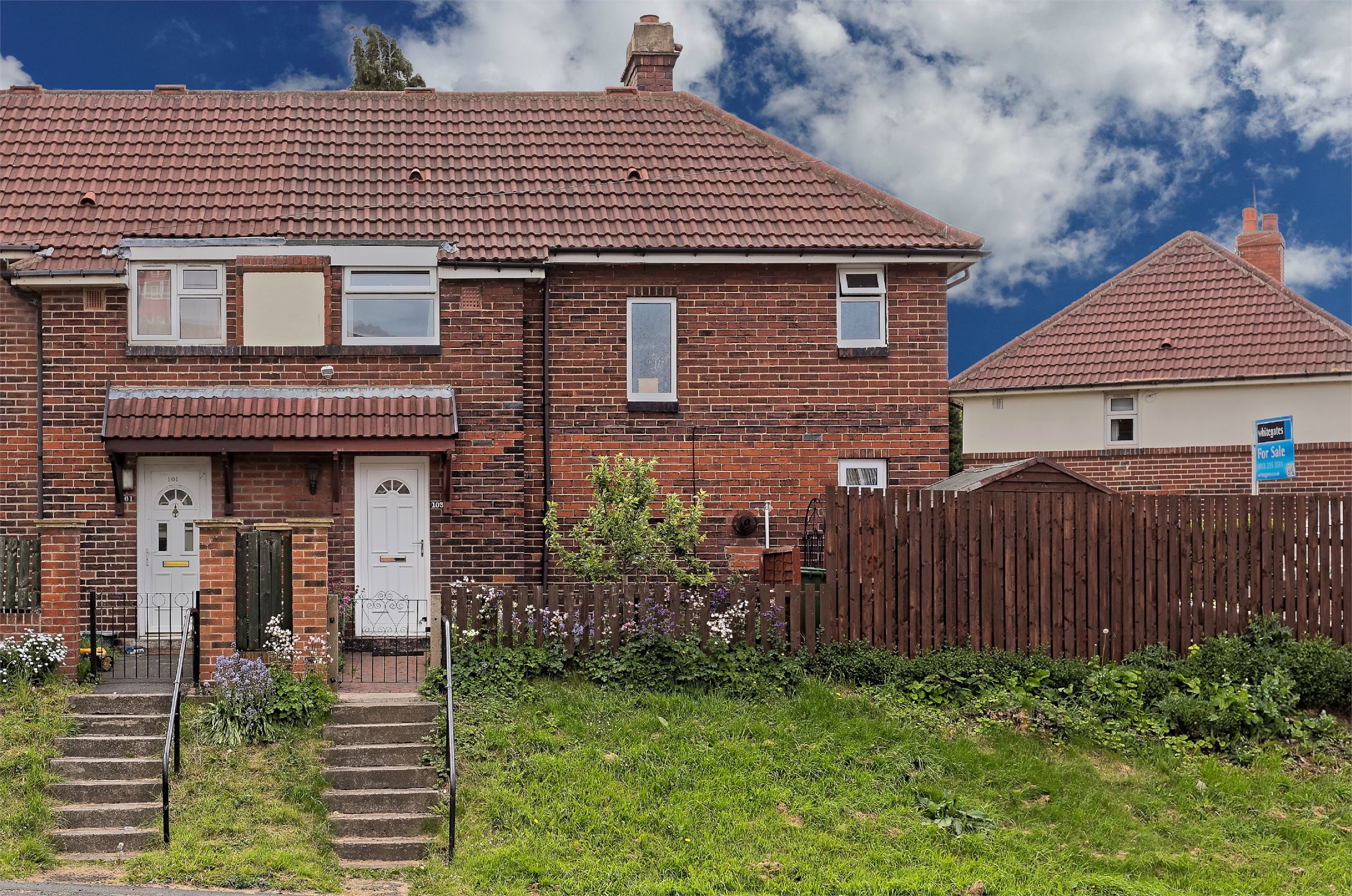 Whitegates Bramley 3 bedroom SemiDetached House SSTC in Henconner Lane