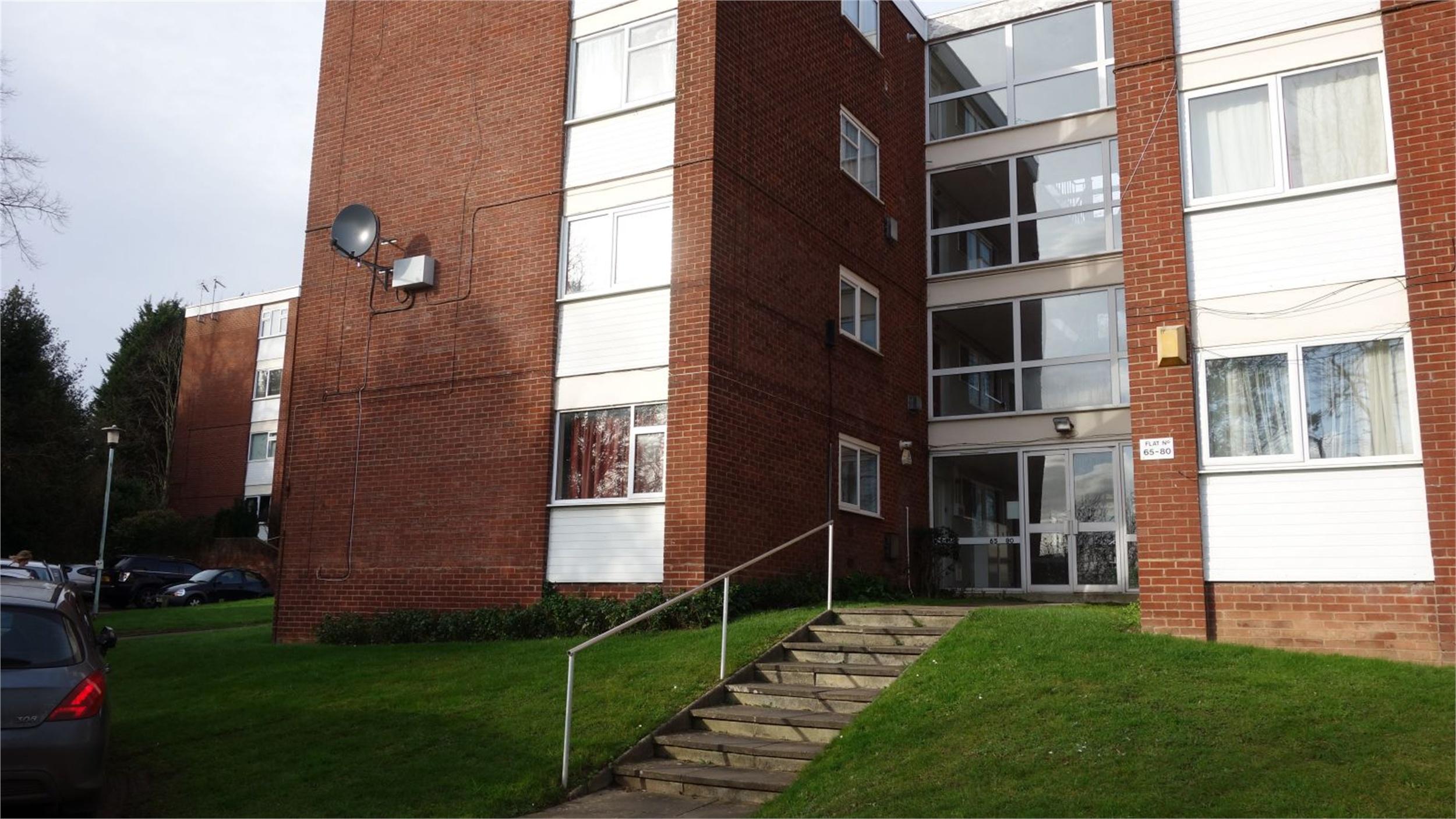 Whitegates Coventry 2 bedroom Apartment To Let in Abbey Court, Abbey