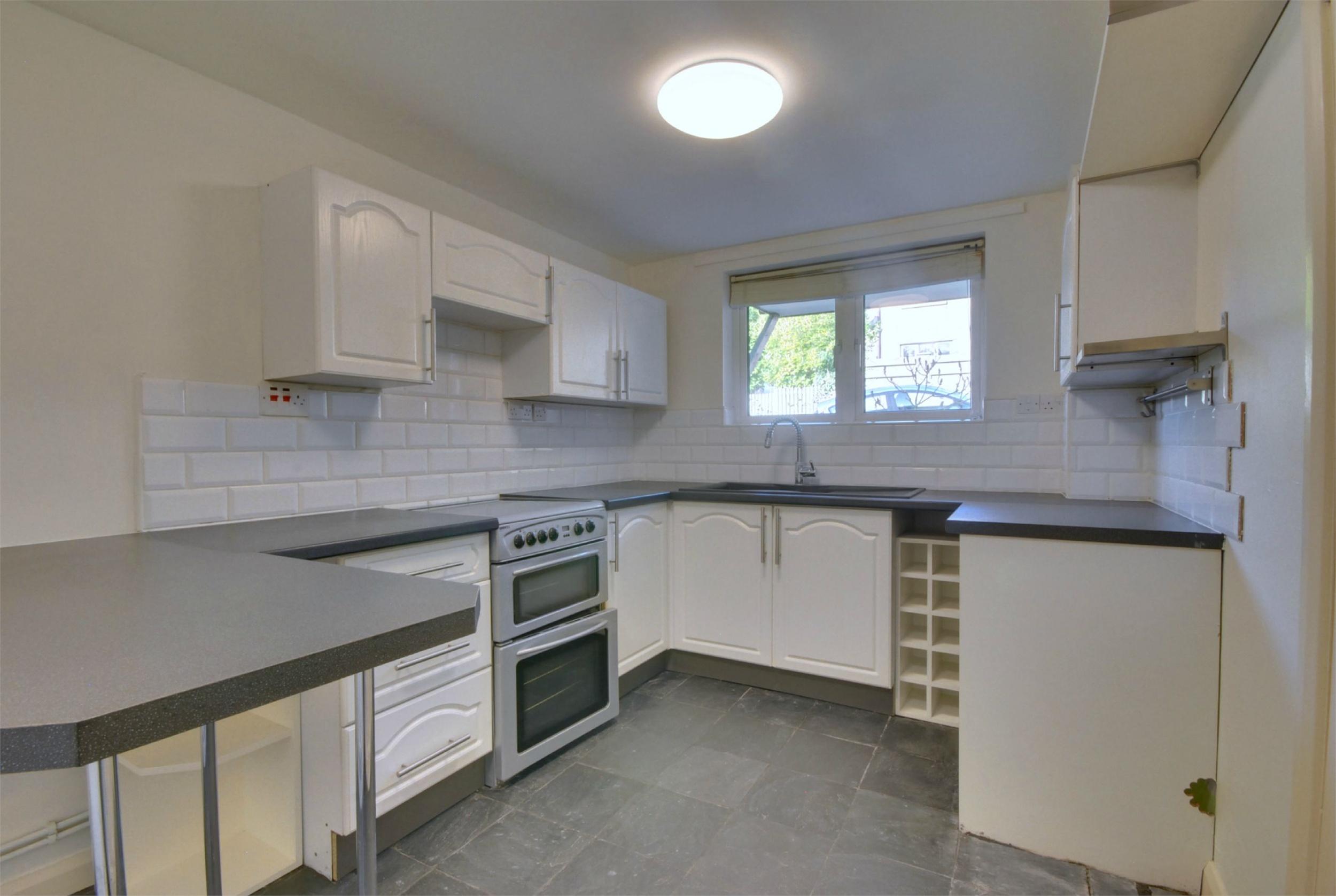 CJ Hole Cheddar Lettings 3 bedroom SemiDetached House to rent in