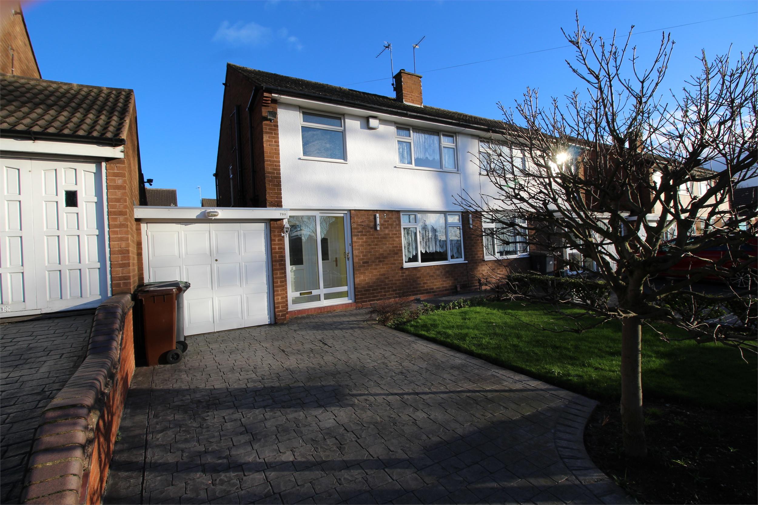 Whitegates Wolverhampton 3 bedroom SemiDetached House To Let in