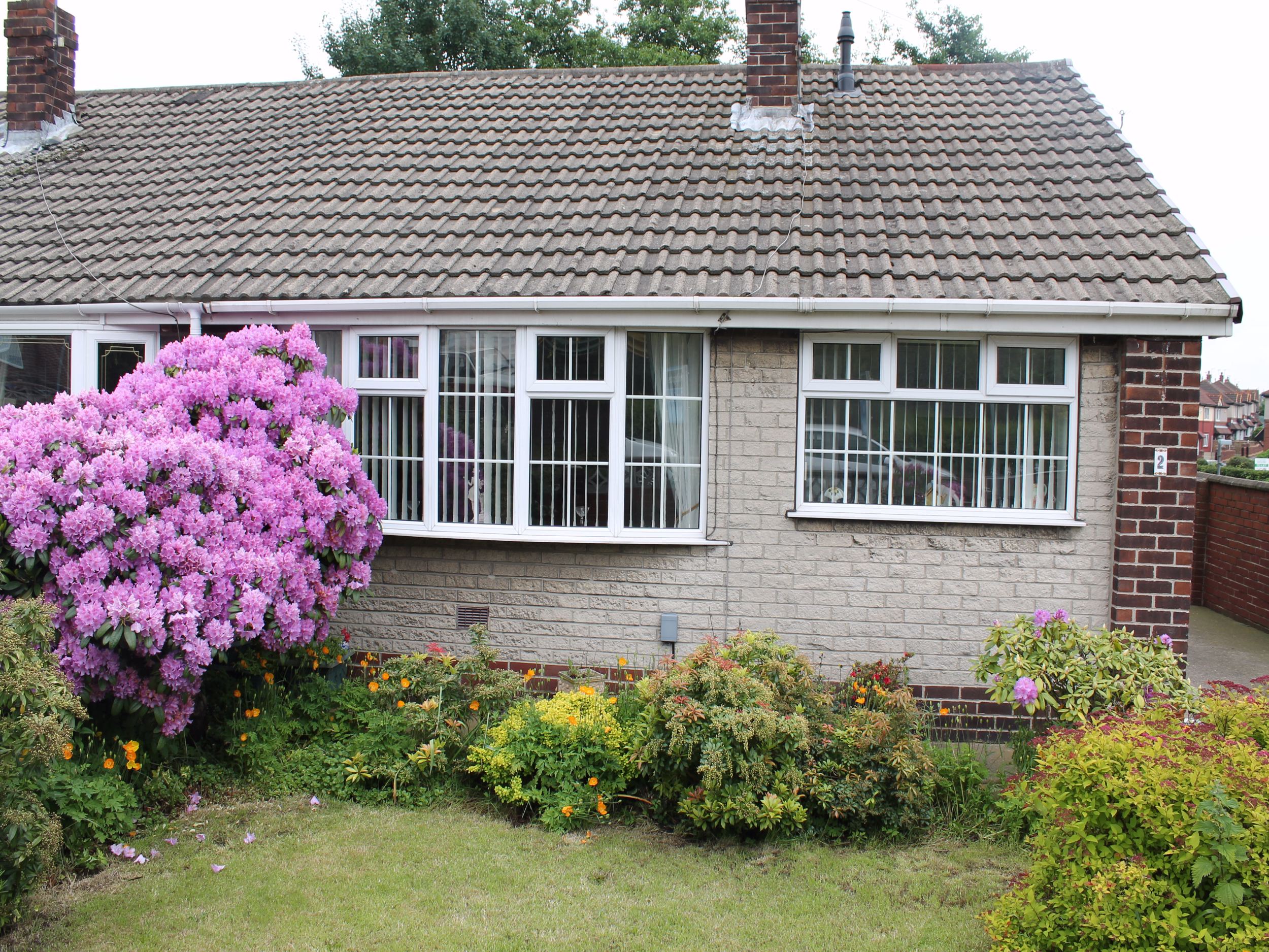 Whitegates Barnsley 2 bedroom SemiDetached Bungalow For Sale in Robert