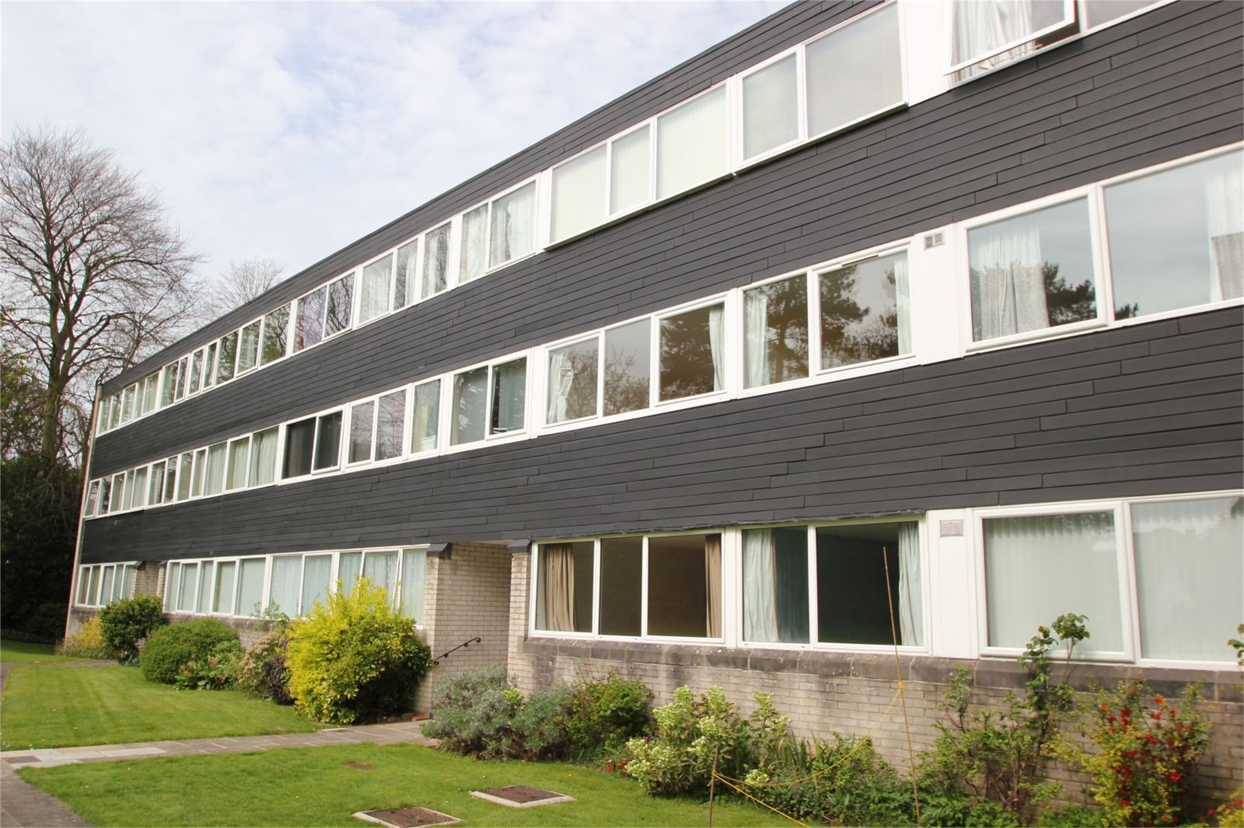 CJ Hole Clifton old 3 bedroom Flat for sale in Hazelwood Court Sneyd