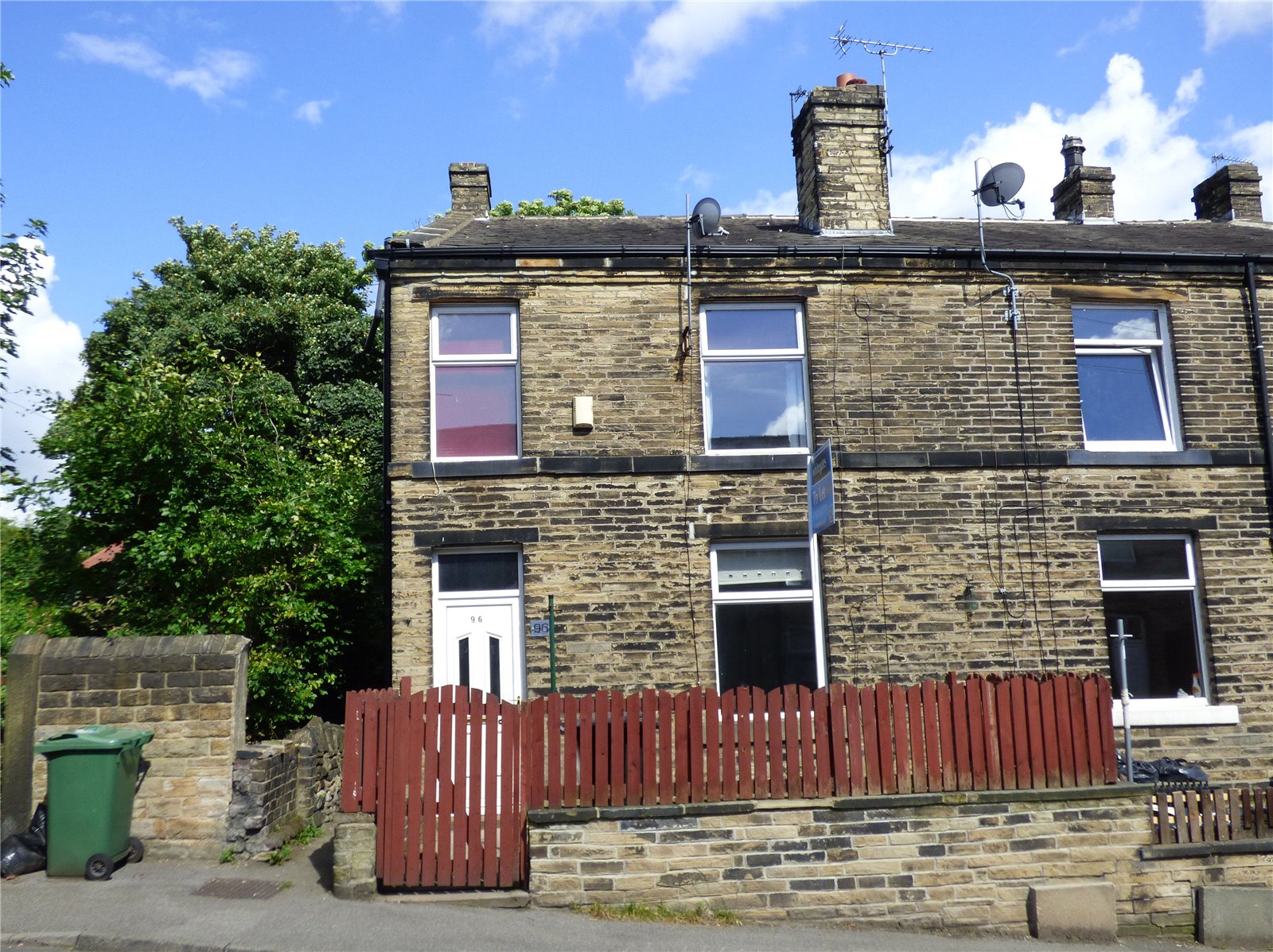 Whitegates Cleckheaton 2 bedroom House To Let in South Parade