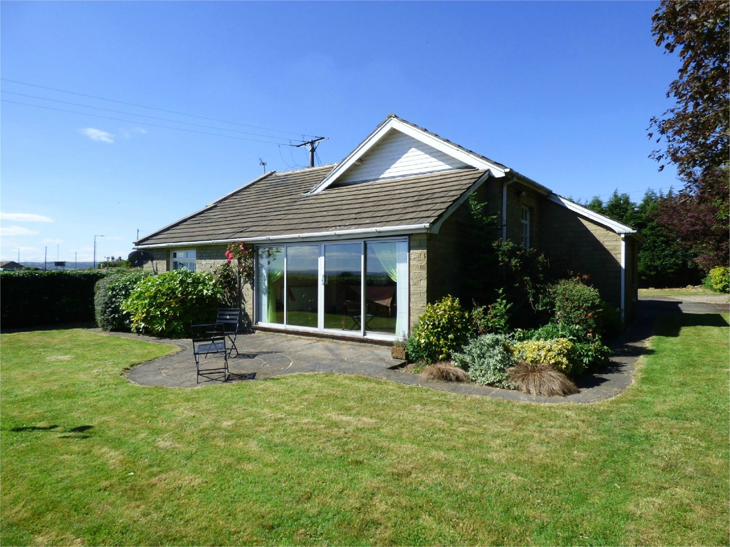 Whitegates Cleckheaton 3 bedroom Bungalow For Sale in 'The Waterhouse