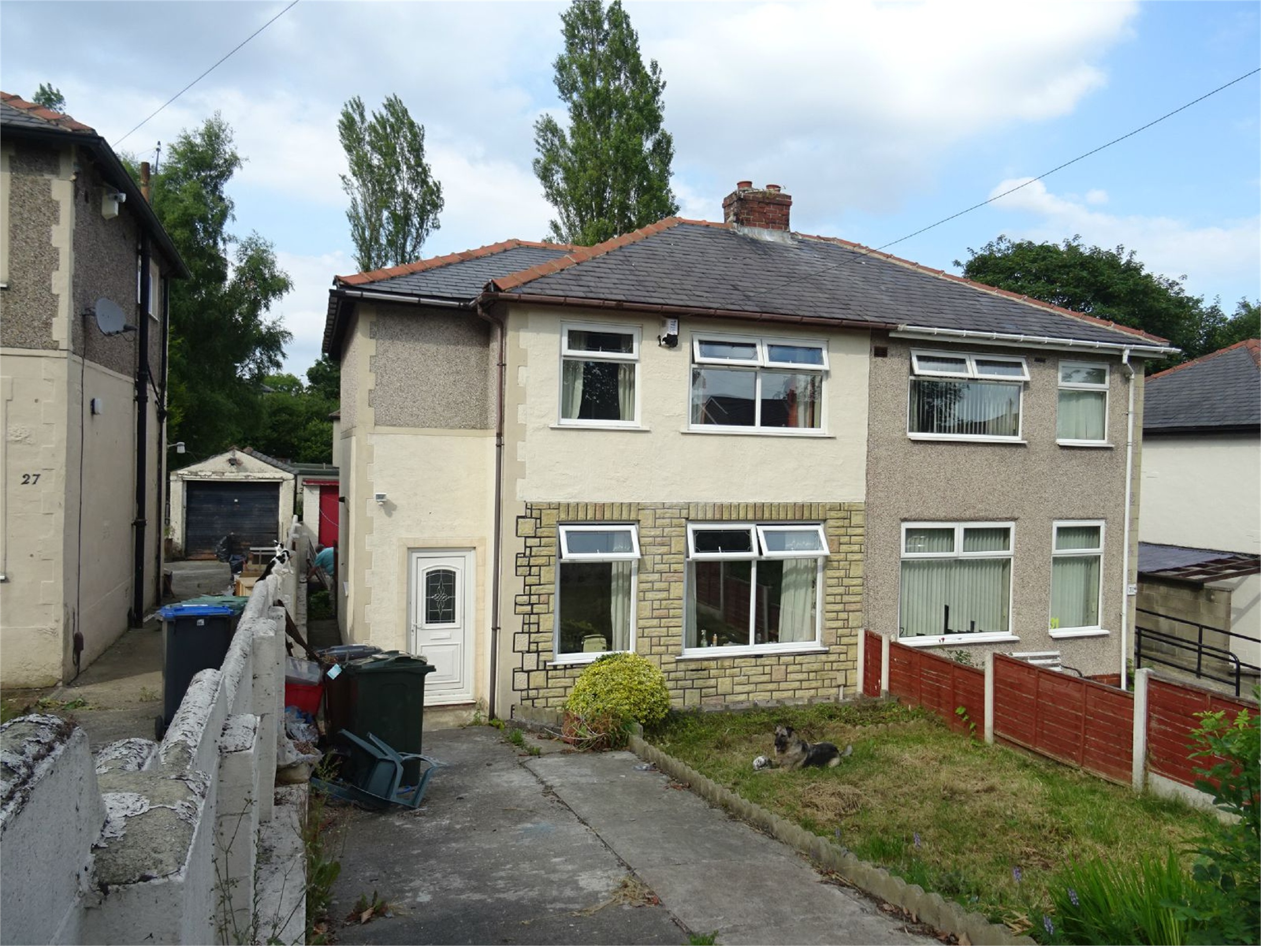 Whitegates Bradford 3 bedroom House SSTC in Netherlands Avenue Bradford