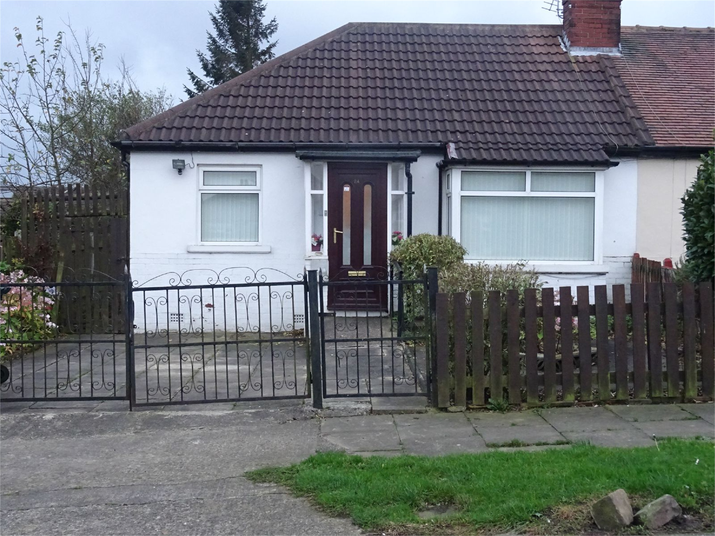 Whitegates Bradford 2 bedroom Bungalow For Sale in Briardale Road