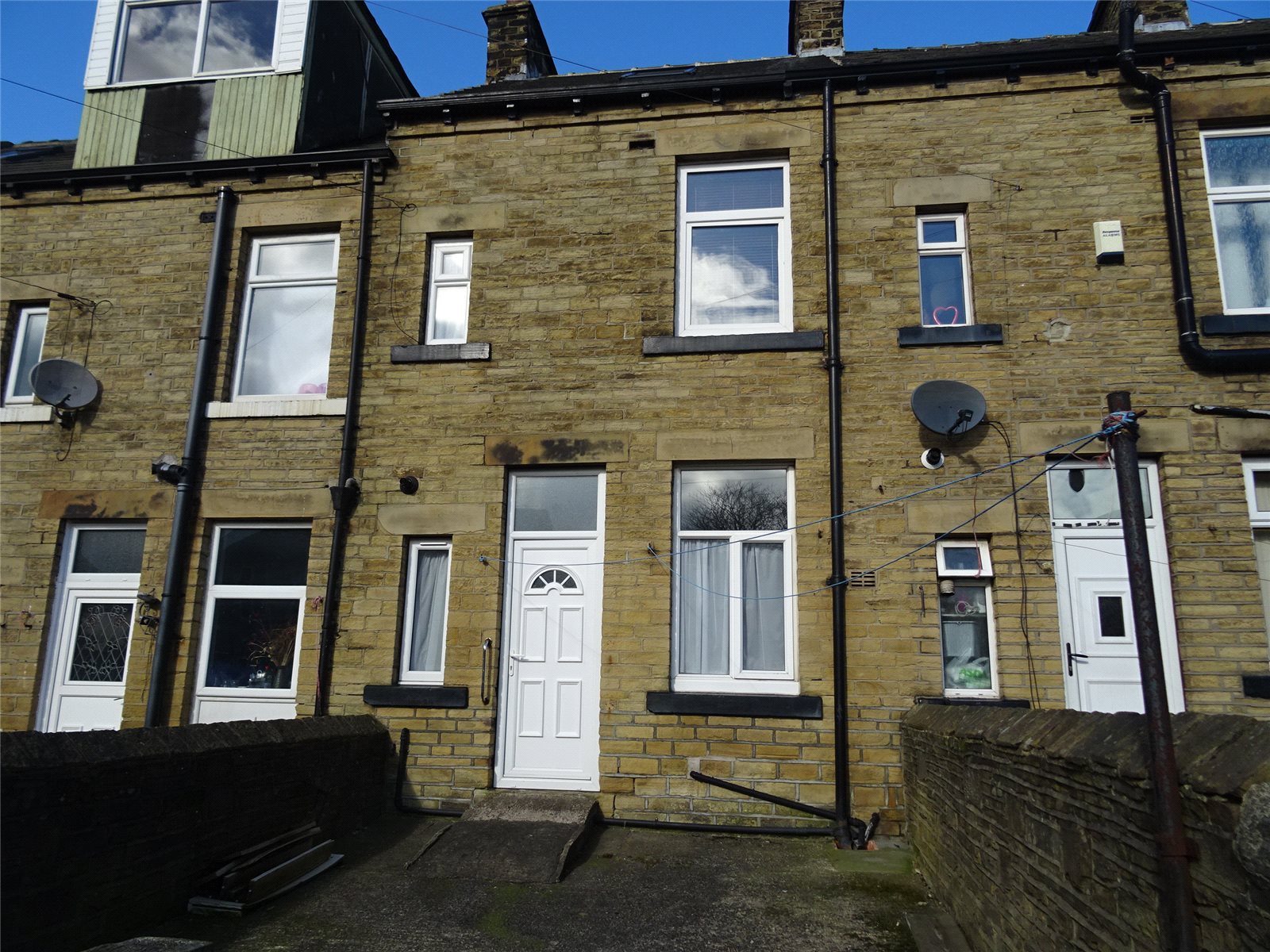 Whitegates Bradford 2 bedroom House SSTC in New Hey Road, Bradford, West Yorkshire