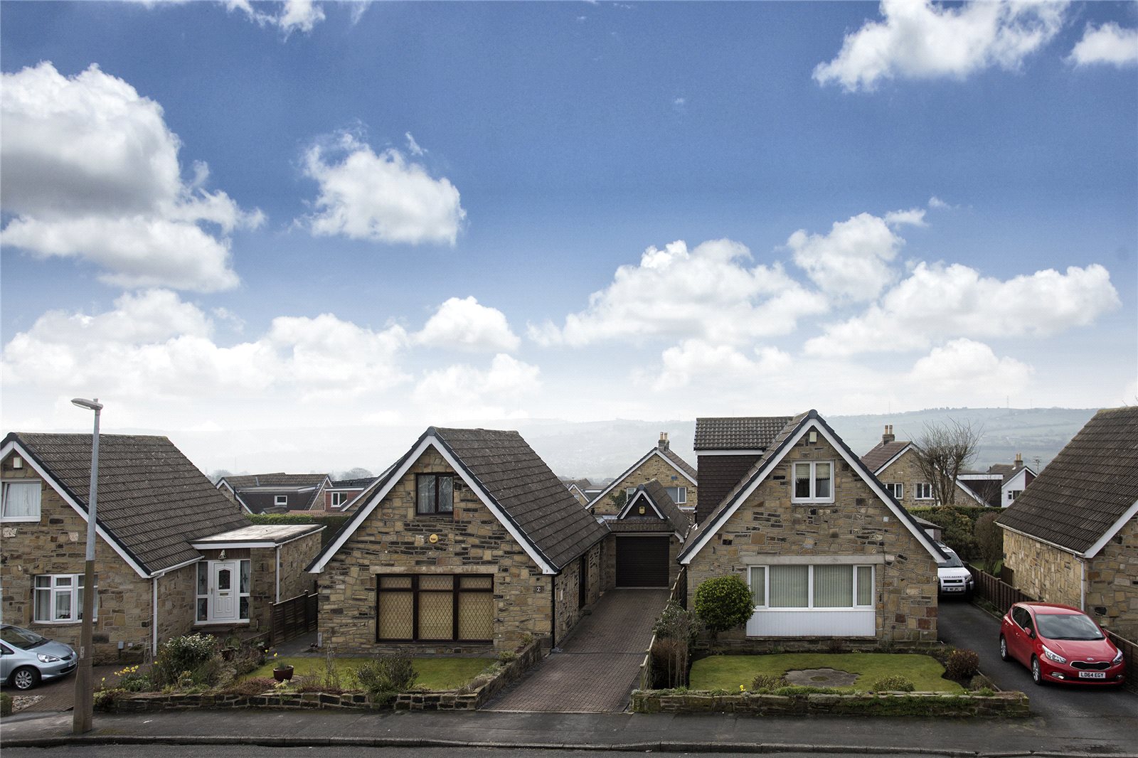 Whitegates Mirfield 2 bedroom House SSTC in Lady Heton Drive Mirfield