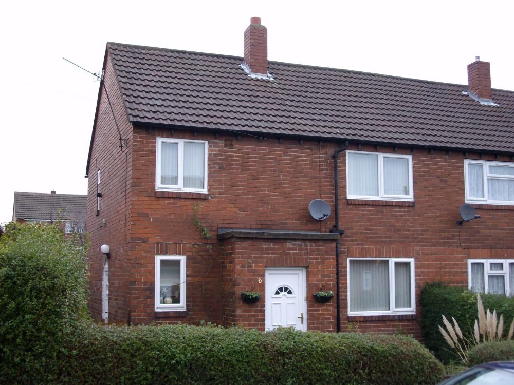 Whitegates Bramley 3 bedroom House Let Agreed in Manor Close Rothwell Leeds