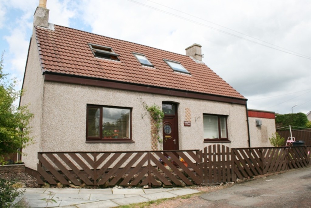 Martin Co Bathgate 3 Bedroom Cottage Let In Earls Place