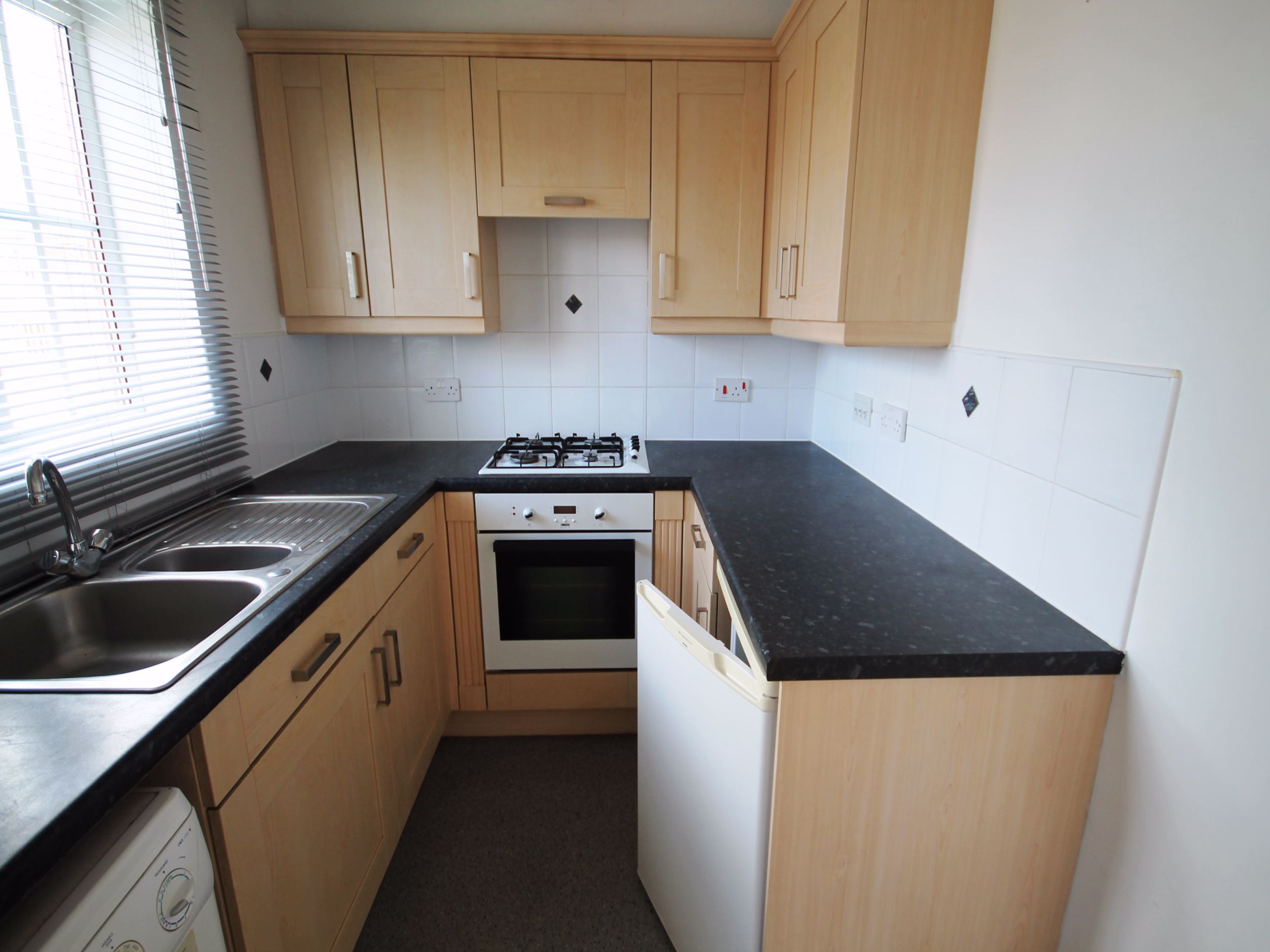 Whitegates Barnsley 2 bedroom Flat to rent in Parkland View Lundwood