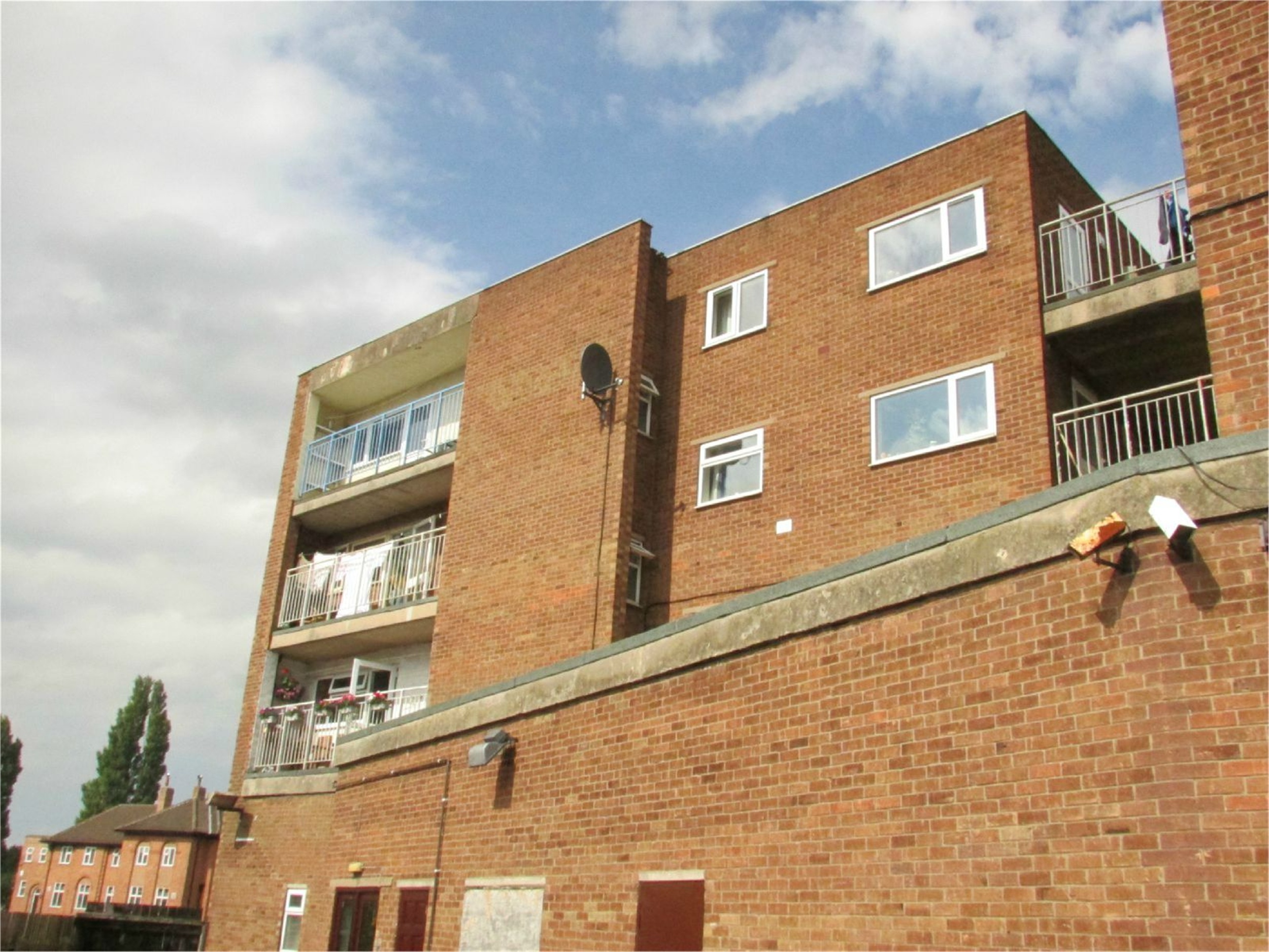 Whitegates Scunthorpe 2 bedroom Flat for sale in Berkeley Court Scotter