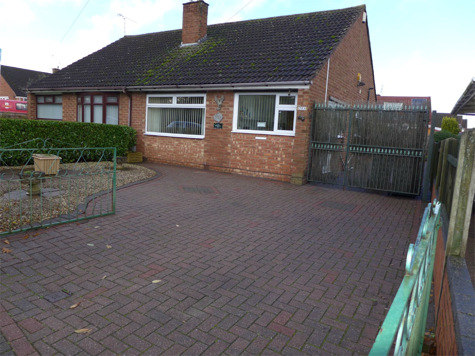 Whitegates Coventry 2 bedroom Bungalow Let Agreed in Blackberry Lane