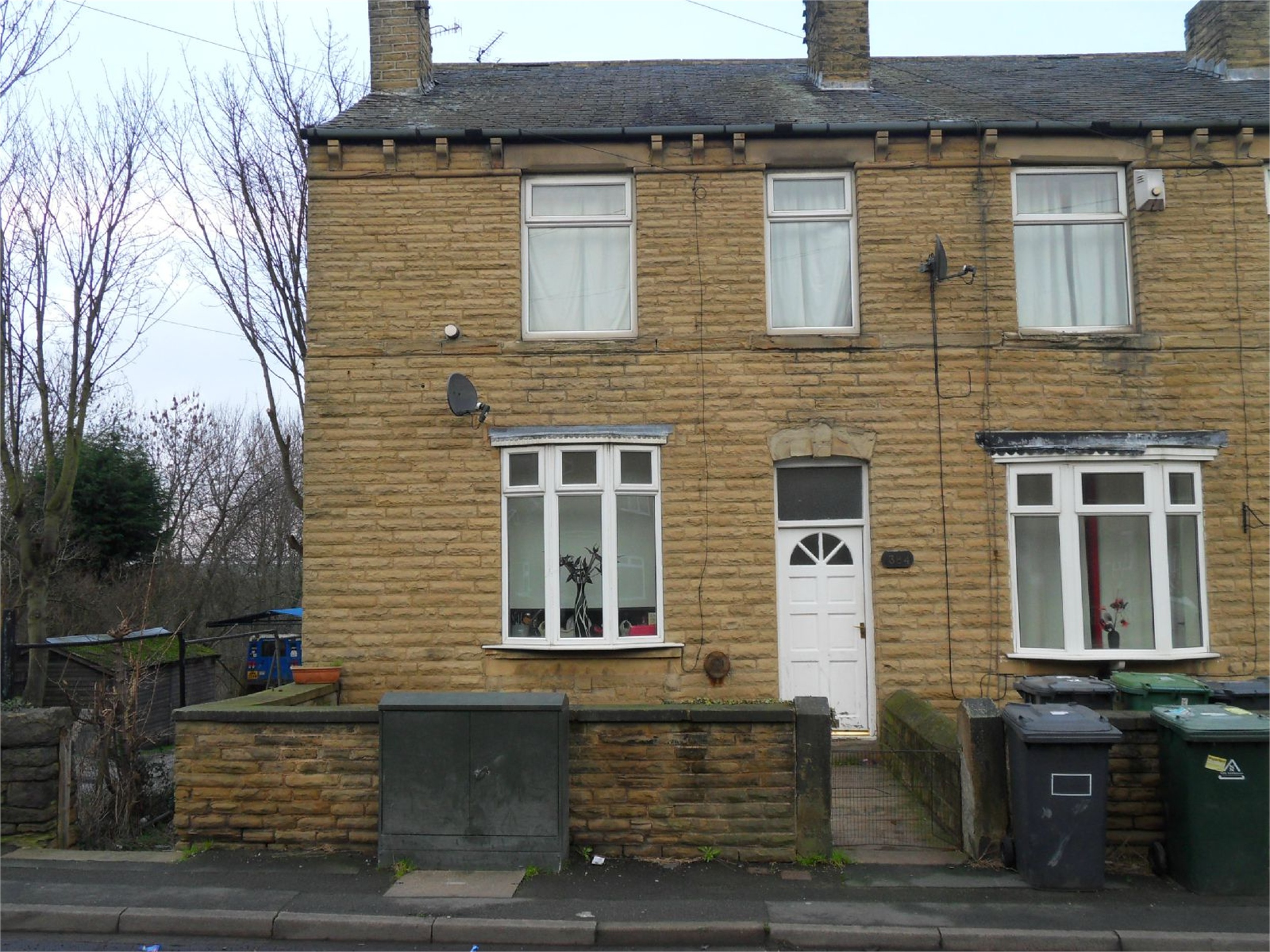 Whitegates Dewsbury 2 bedroom House To Let in Lees Hall Road Thornhill