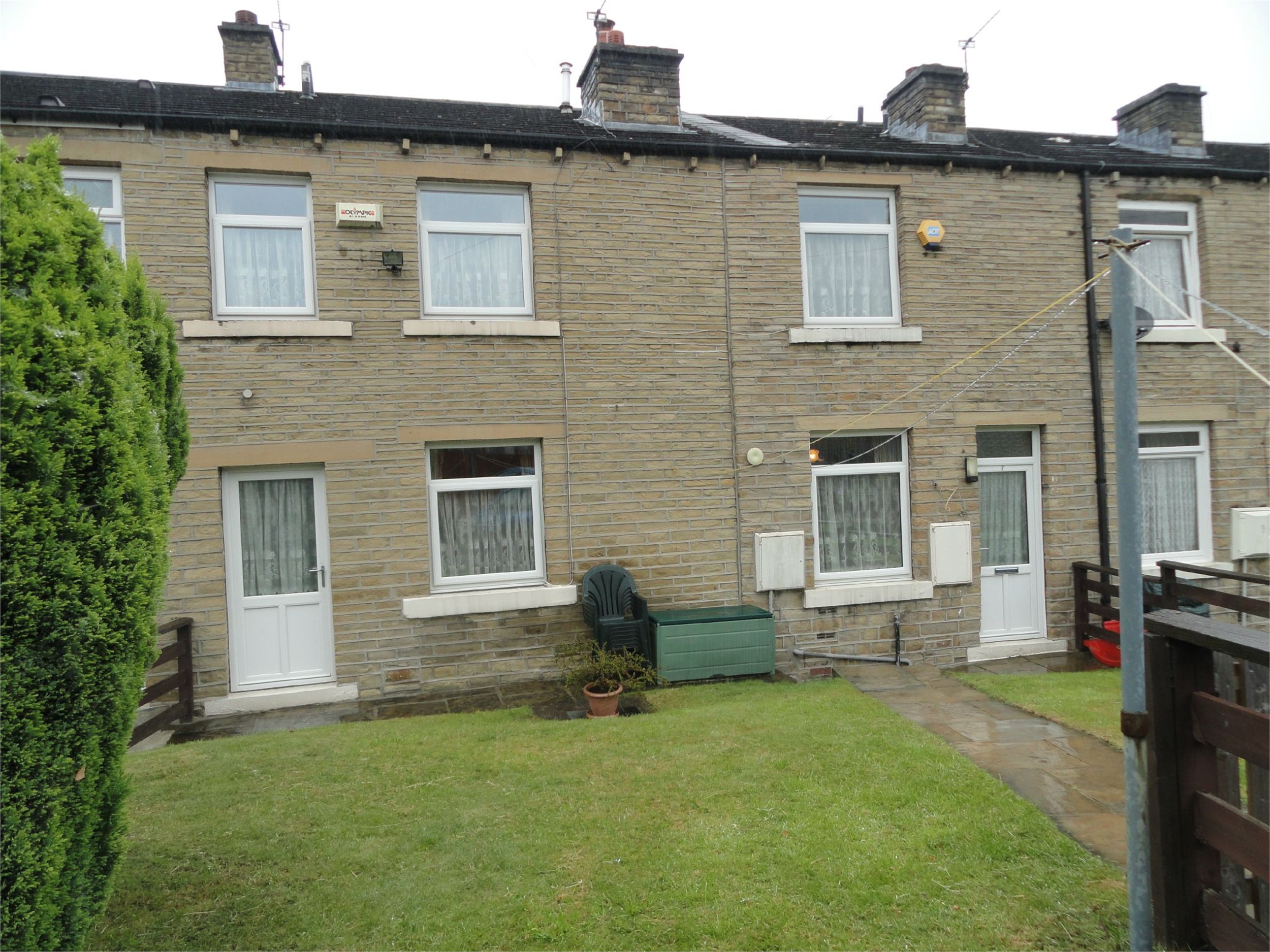 Whitegates Huddersfield 2 bedroom House for sale in Back Pollard Street