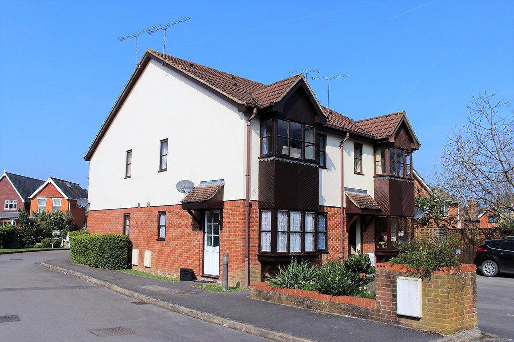 House For Sale Wokingham at Deborah Dawson blog