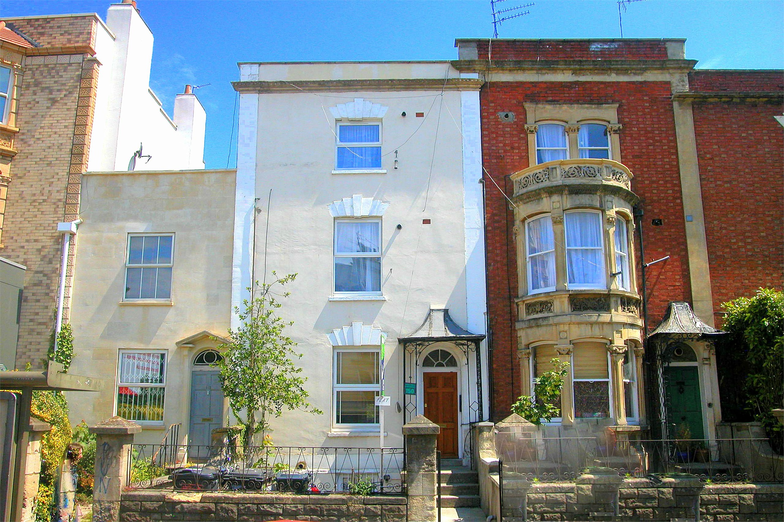 CJ Hole 1 bedroom Flat to rent in Cheltenham Road Stokes