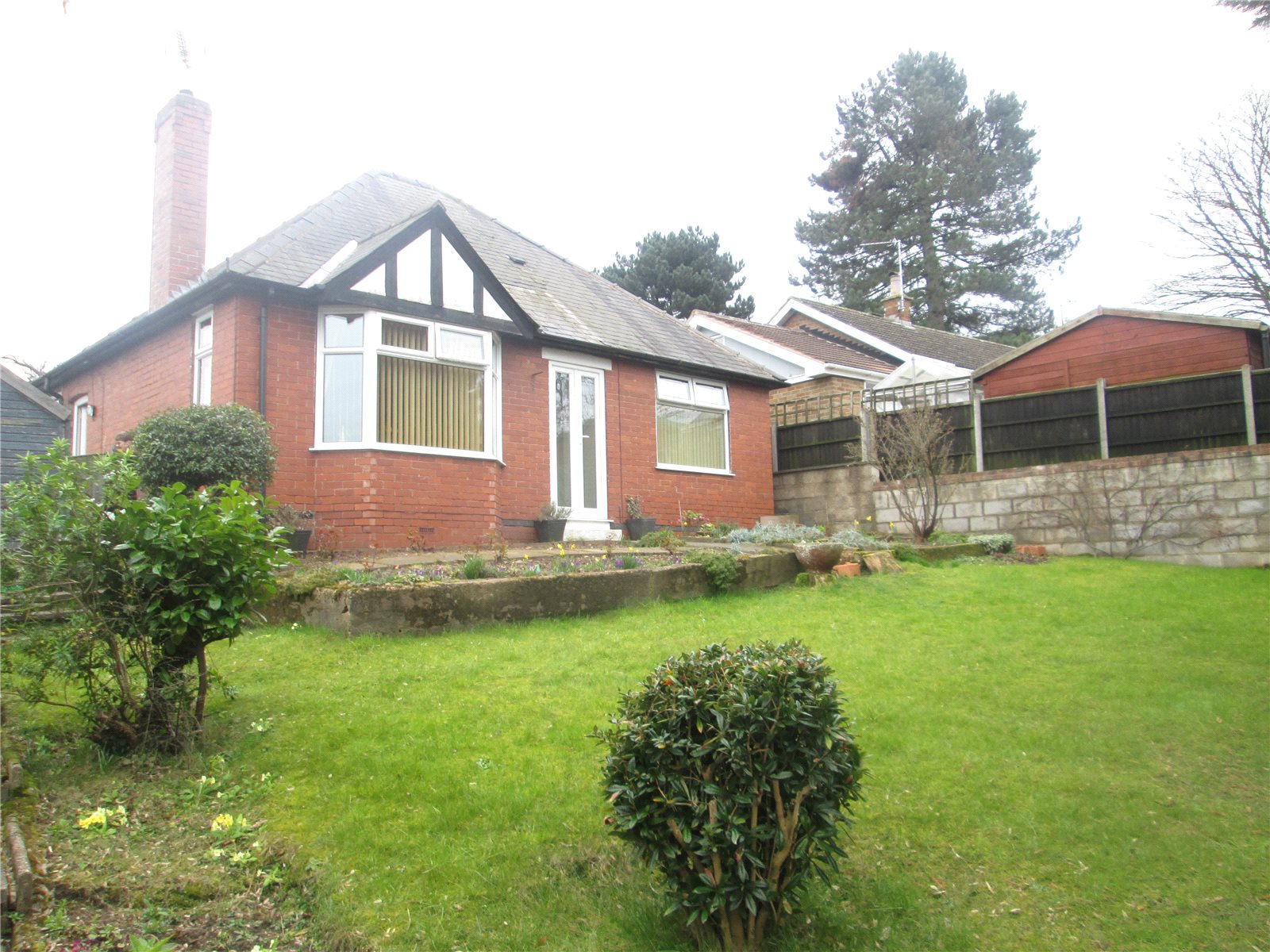 Whitegates Mansfield 2 bedroom Bungalow Let Agreed in New Mill Lane