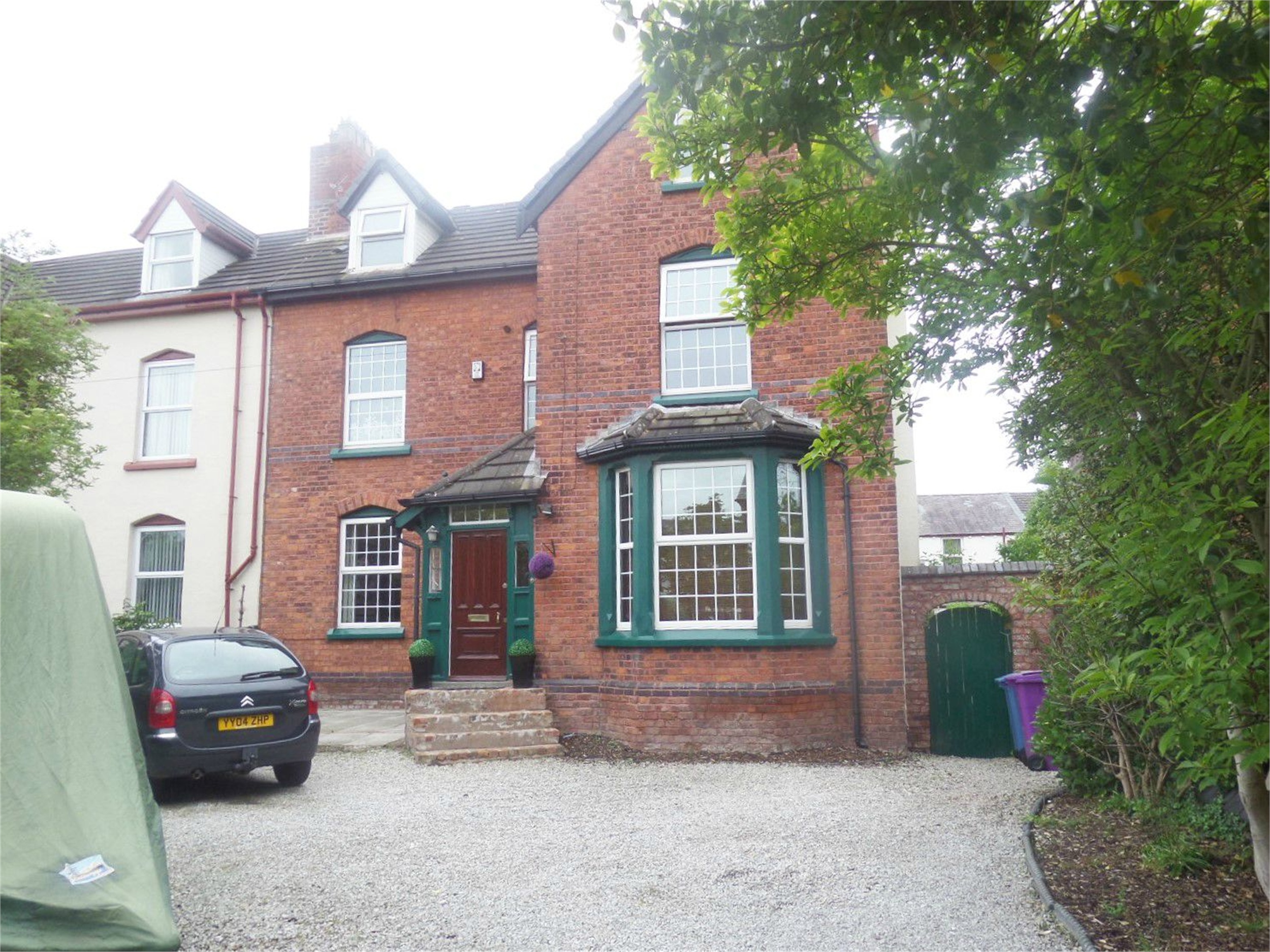 Whitegates Walton Vale 6 bedroom House For Sale in Higher Lane