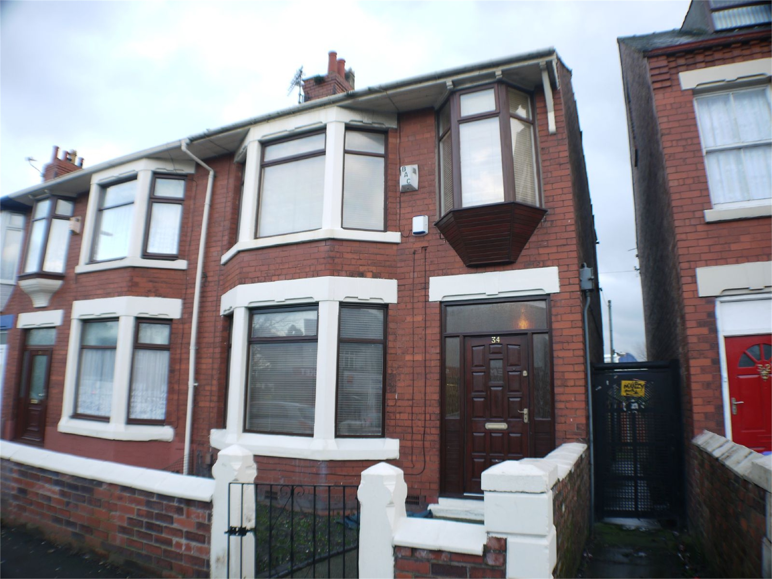 Whitegates Walton Vale 3 bedroom House for sale in Warbreck Moor
