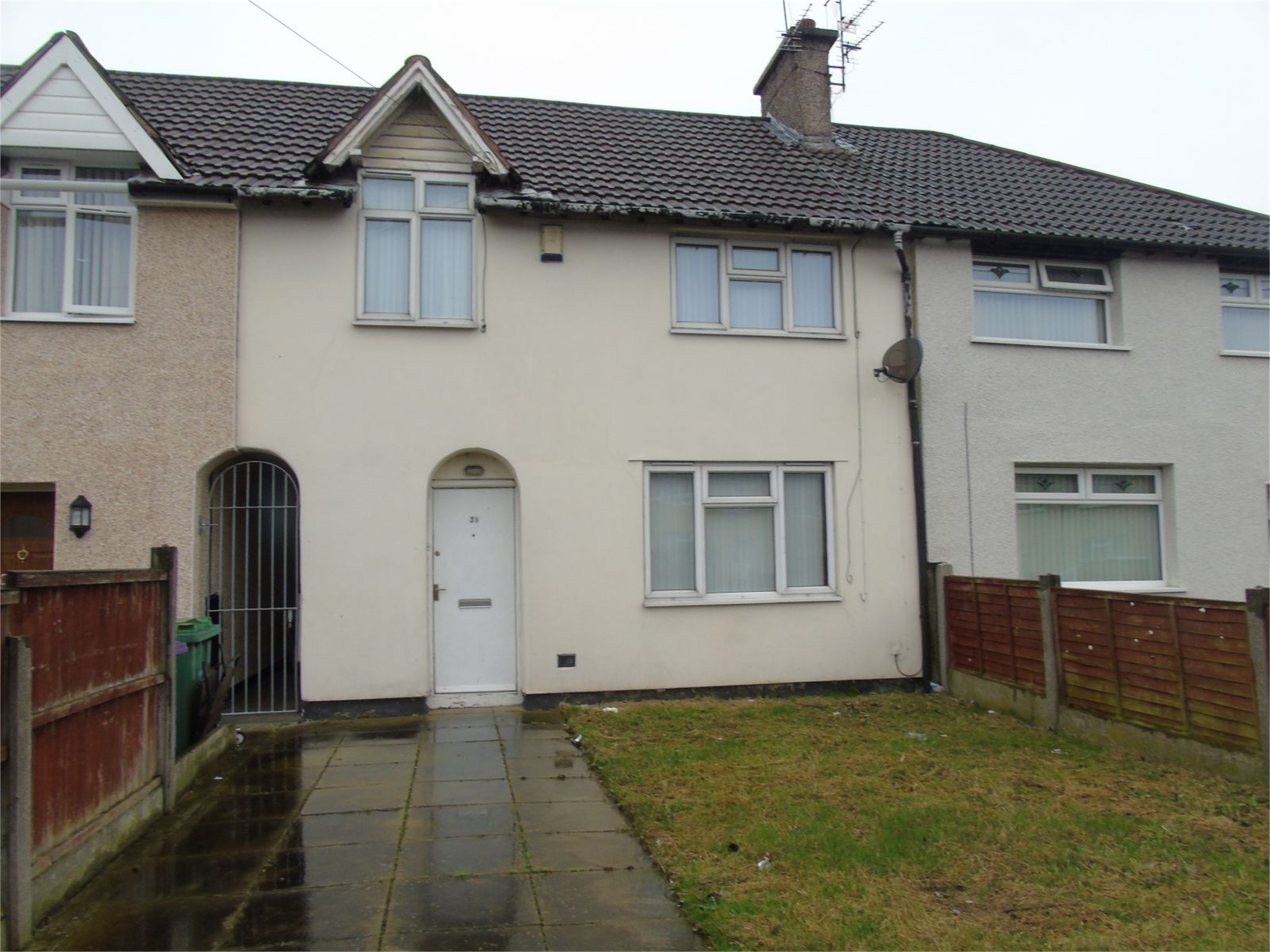 Whitegates Walton Vale 3 bedroom House for sale in Scarisbrick Drive