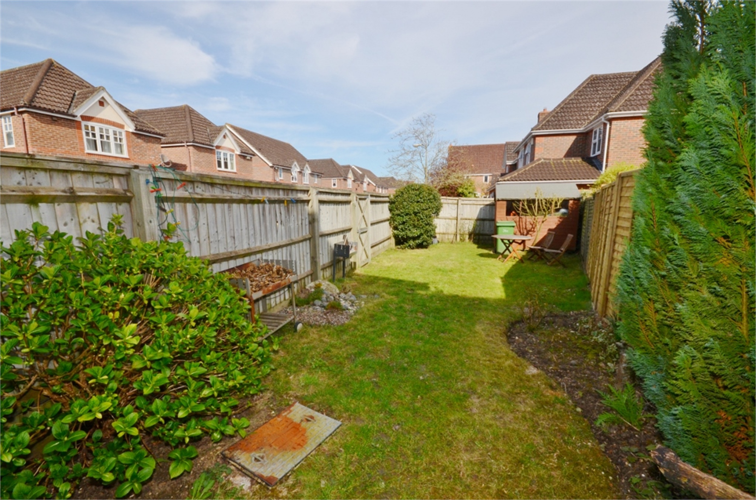 Parkers Theale 2 bedroom House to rent in Mallard Way Aldermaston