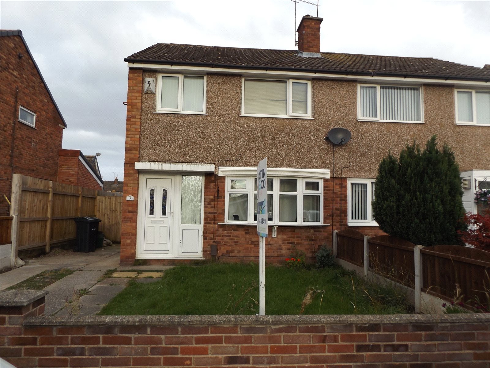Whitegates Chester 3 bedroom House for sale in Wenlock Gardens Great