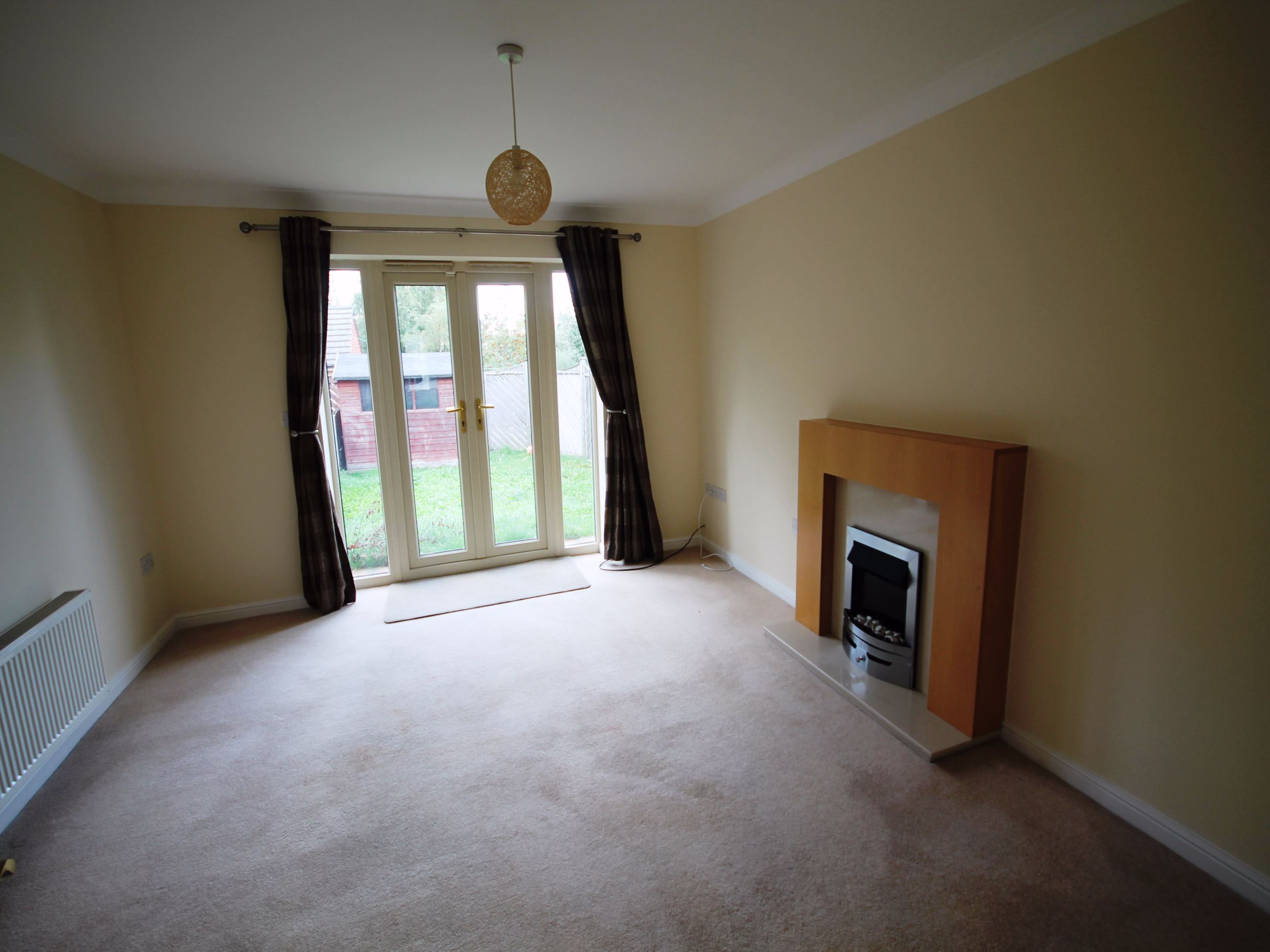 Whitegates Barnsley 2 bedroom House to rent in Old Oaks View Barnsley