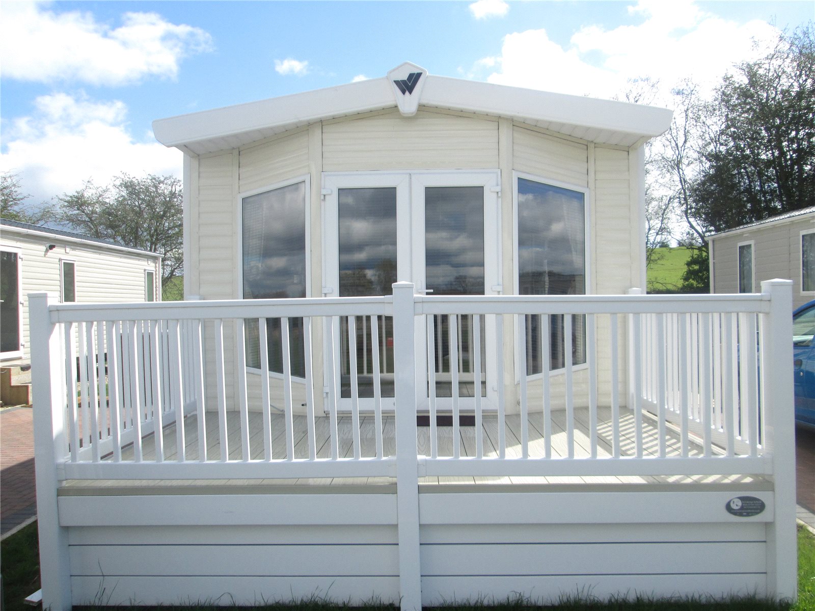 Whitegates Mansfield Studio House for sale in Tall Trees Old Mill Lane