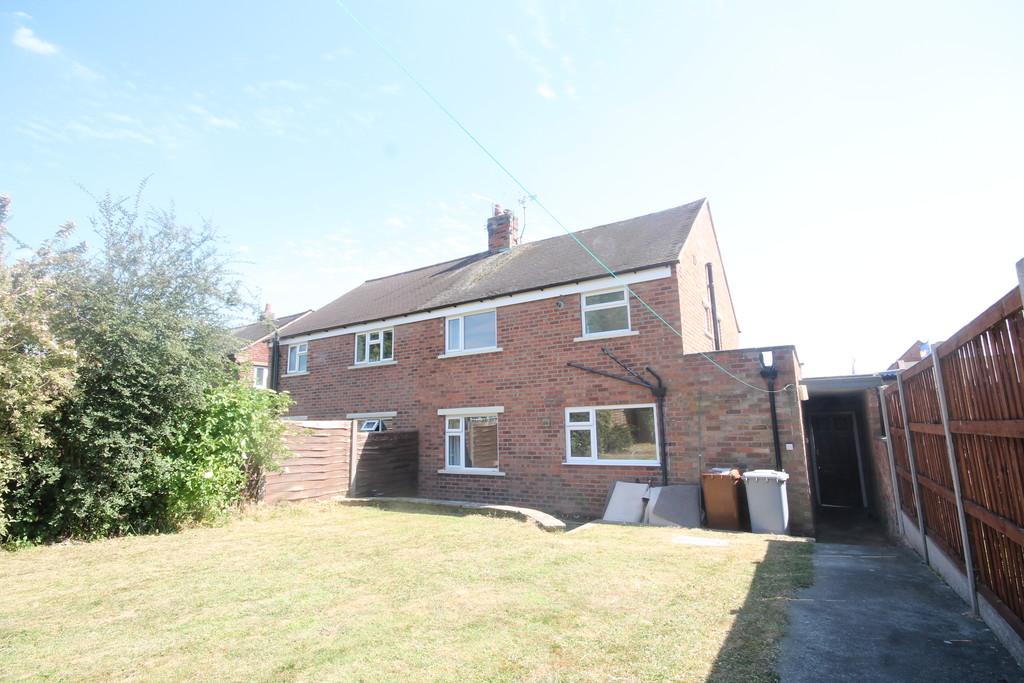 Martin & Co Nantwich 3 bedroom SemiDetached House Let in Queens Drive
