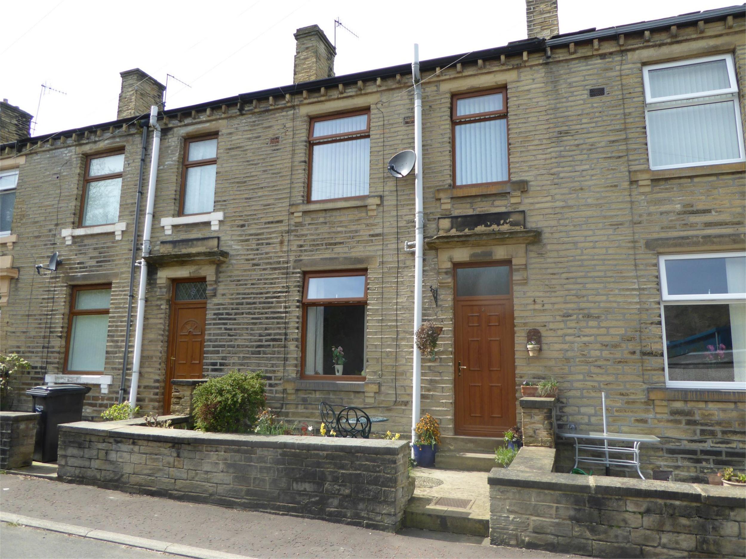 Whitegates Brighouse 2 bedroom House For Sale in Common Terrace, BRIGHOUSE, West Yorkshire