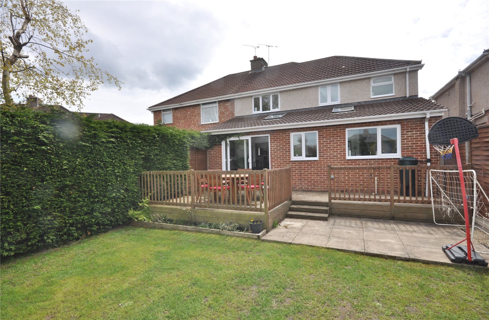 Parkers Swindon 4 bedroom House for sale in Upham Road Old Walcot