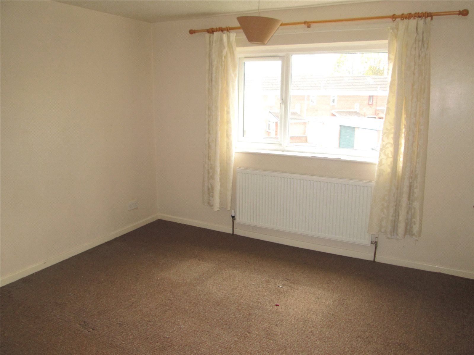 Whitegates Worksop 2 bedroom House to rent in Primrose Way Worksop Nottinghamshire S81 Whitegates