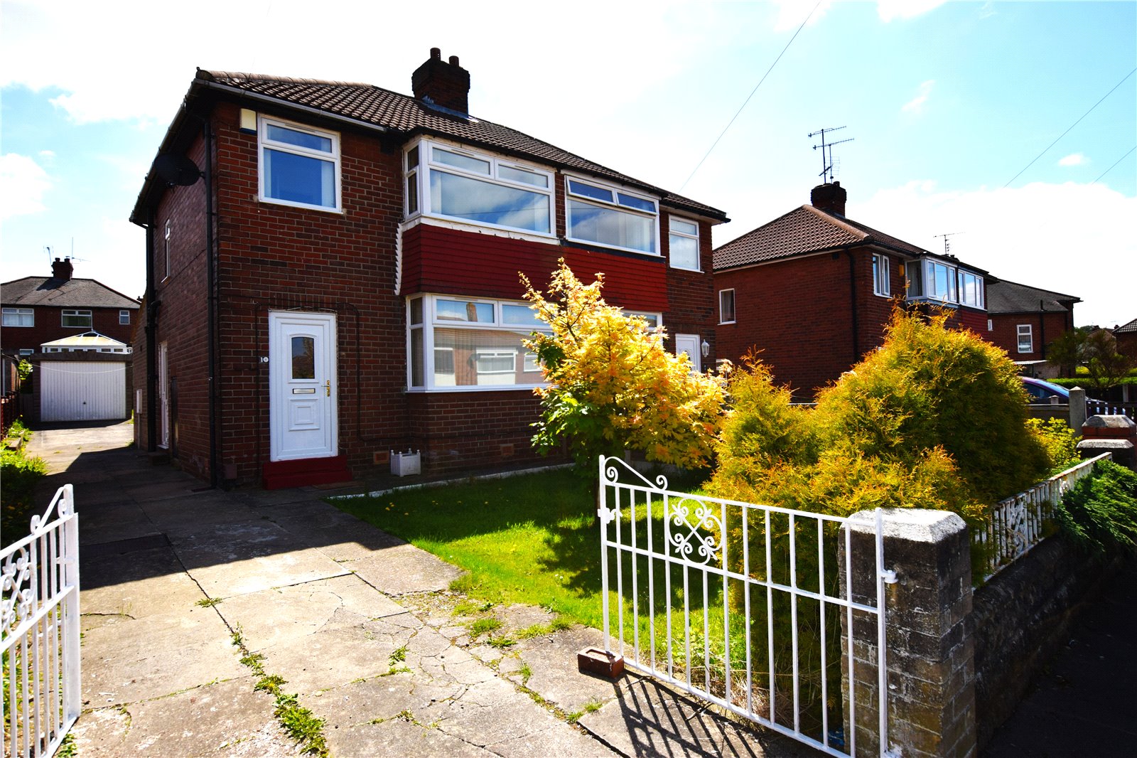 Whitegates South Leeds 3 bedroom House Let Agreed in Heath Place