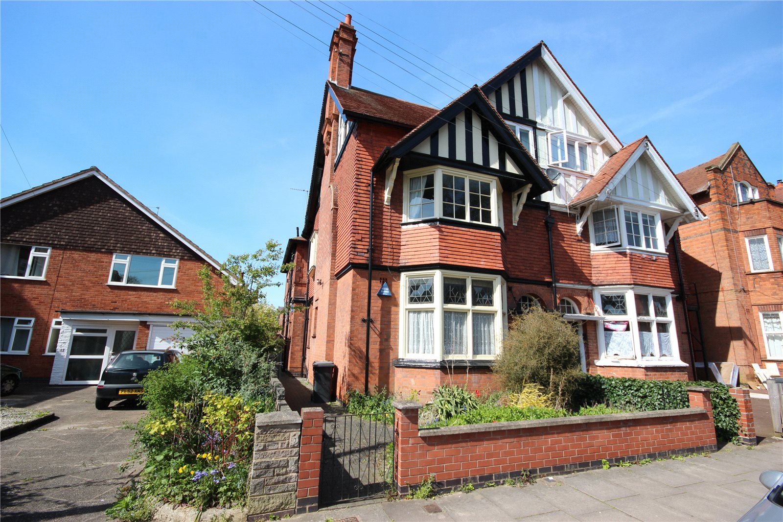 Whitegates Leicester 6 bedroom House to rent in Springfield Road