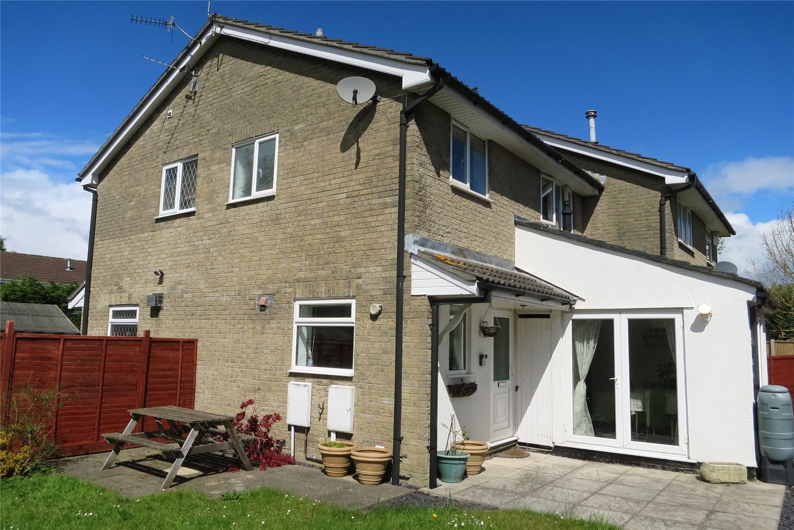 CJ Hole Bradley Stoke 2 bedroom House Let Agreed in Breaches Gate