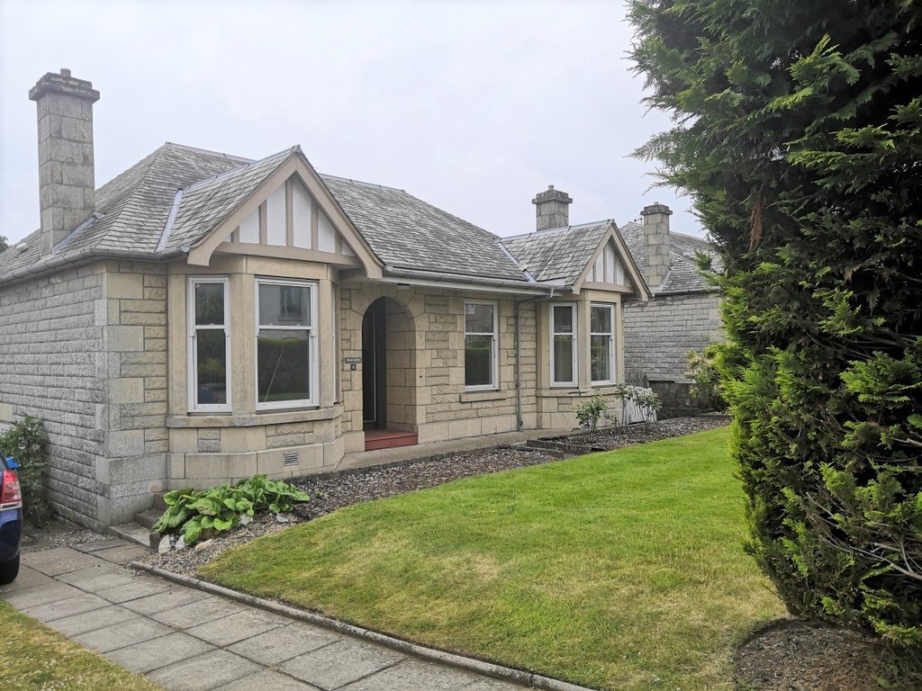 East Road, Cupar Martin & Co