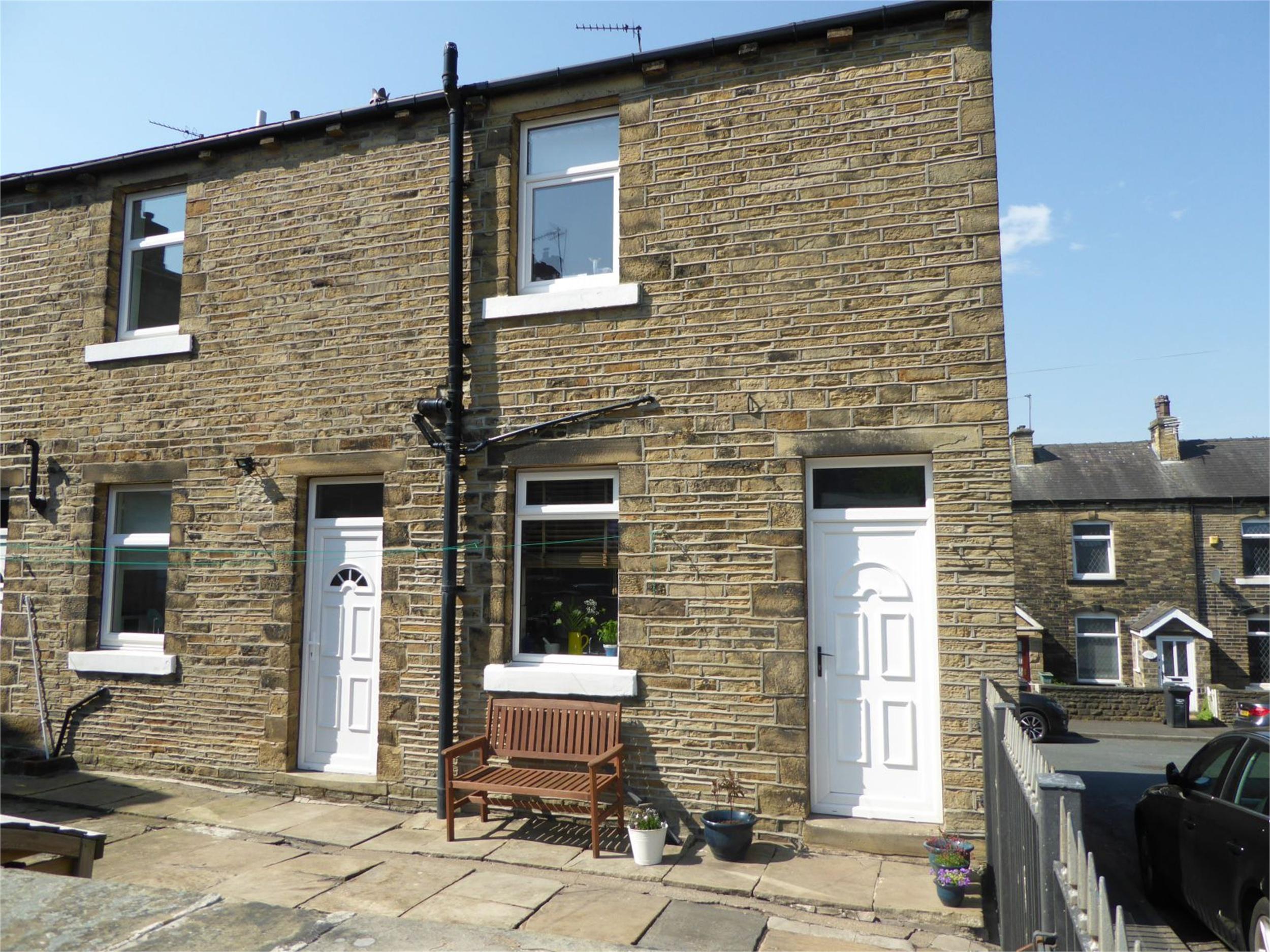 Whitegates Brighouse 2 bedroom House For Sale in 6 Albert Street