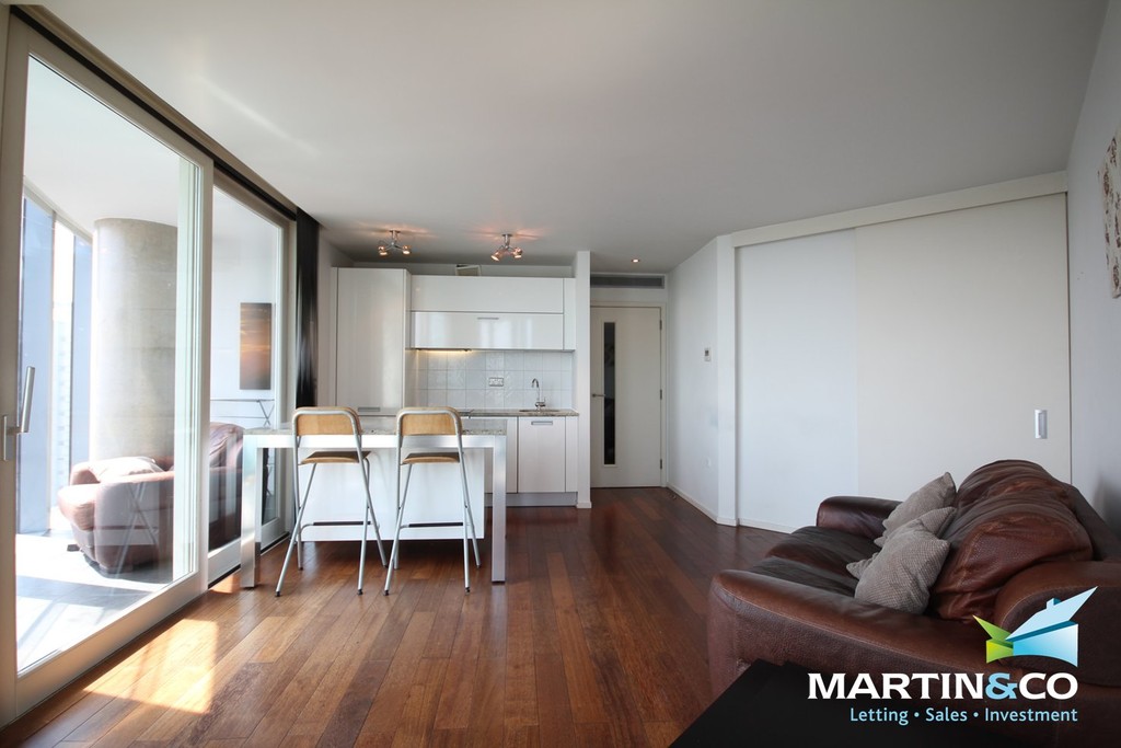 martin & co birmingham city 2 bedroom apartment to rent in beetham