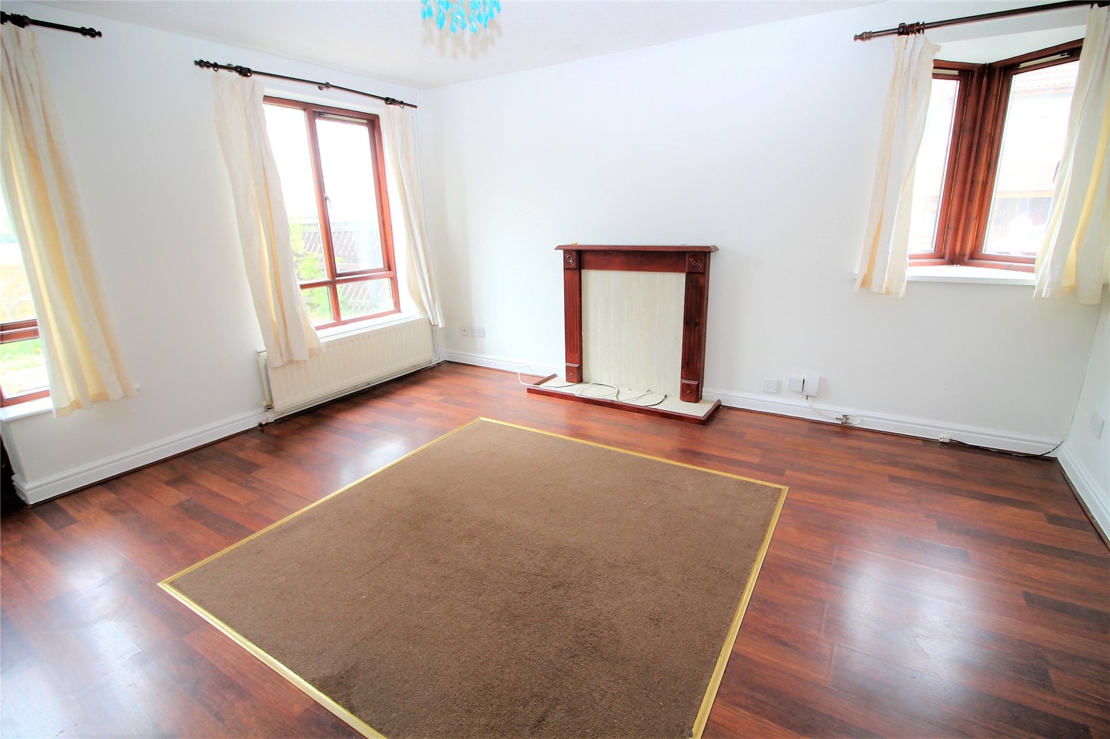 Whitegates Barnsley 3 bedroom House Let Agreed in Stoney Royd