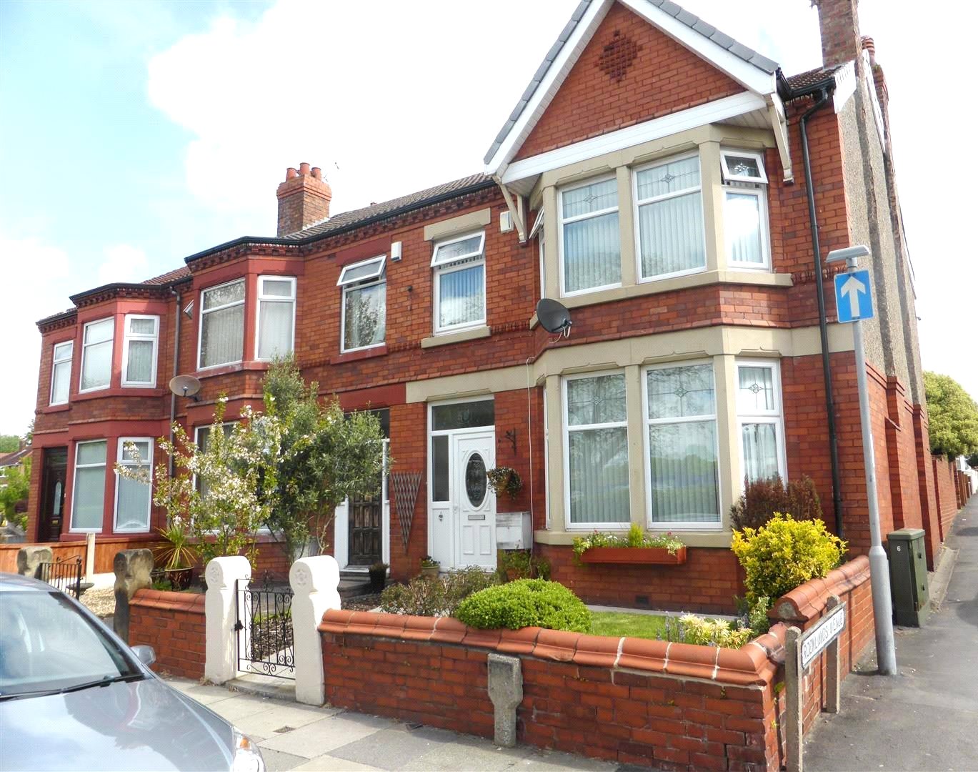 Whitegates Bebington 3 bedroom House for sale in Old Chester Road