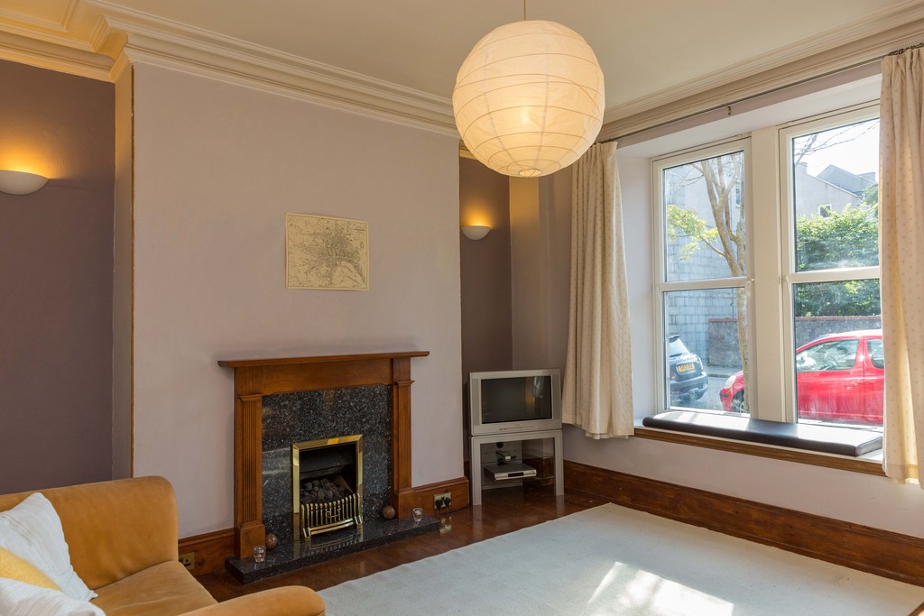 Martin & Co Aberdeen 1 bedroom Apartment to rent in Whitehall Place ... Martin & Co Aberdeen 1 bedroom Apartment to rent in Whitehall Place ...